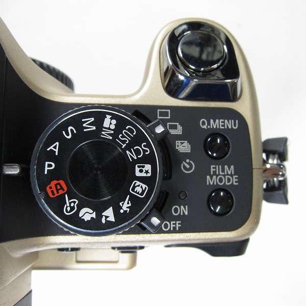 中古】LUMIX DMC-GH1-N ボディ (コンフォートゴールド) (1210万画素