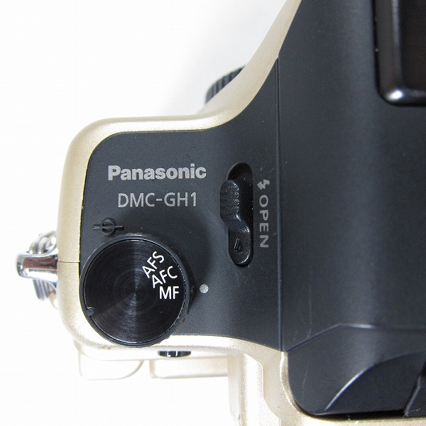 中古】LUMIX DMC-GH1-N ボディ (コンフォートゴールド) (1210万画素