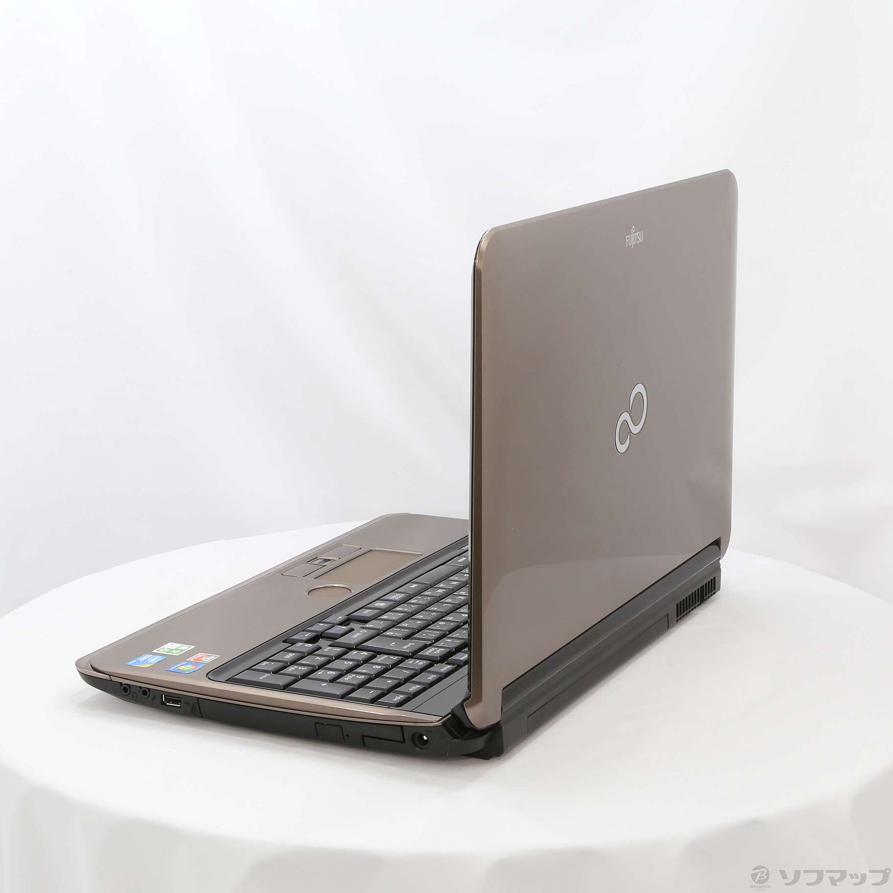 富士通 ノートパソコン LIFEBOOK AH700/5B/中古特価良品 LIFEBOOK AH AH700/5B FMVA705BW プレシャスホワイト FUJITSU