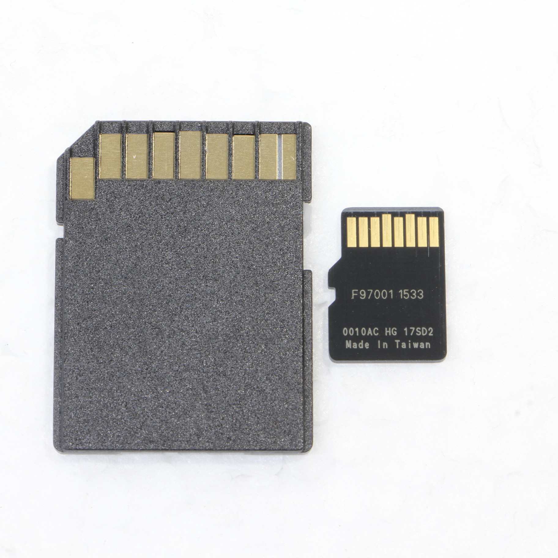 【中古】TS64GUSD300S-AE [2133028956115] - リコレ！|ソフマップの中古通販サイト