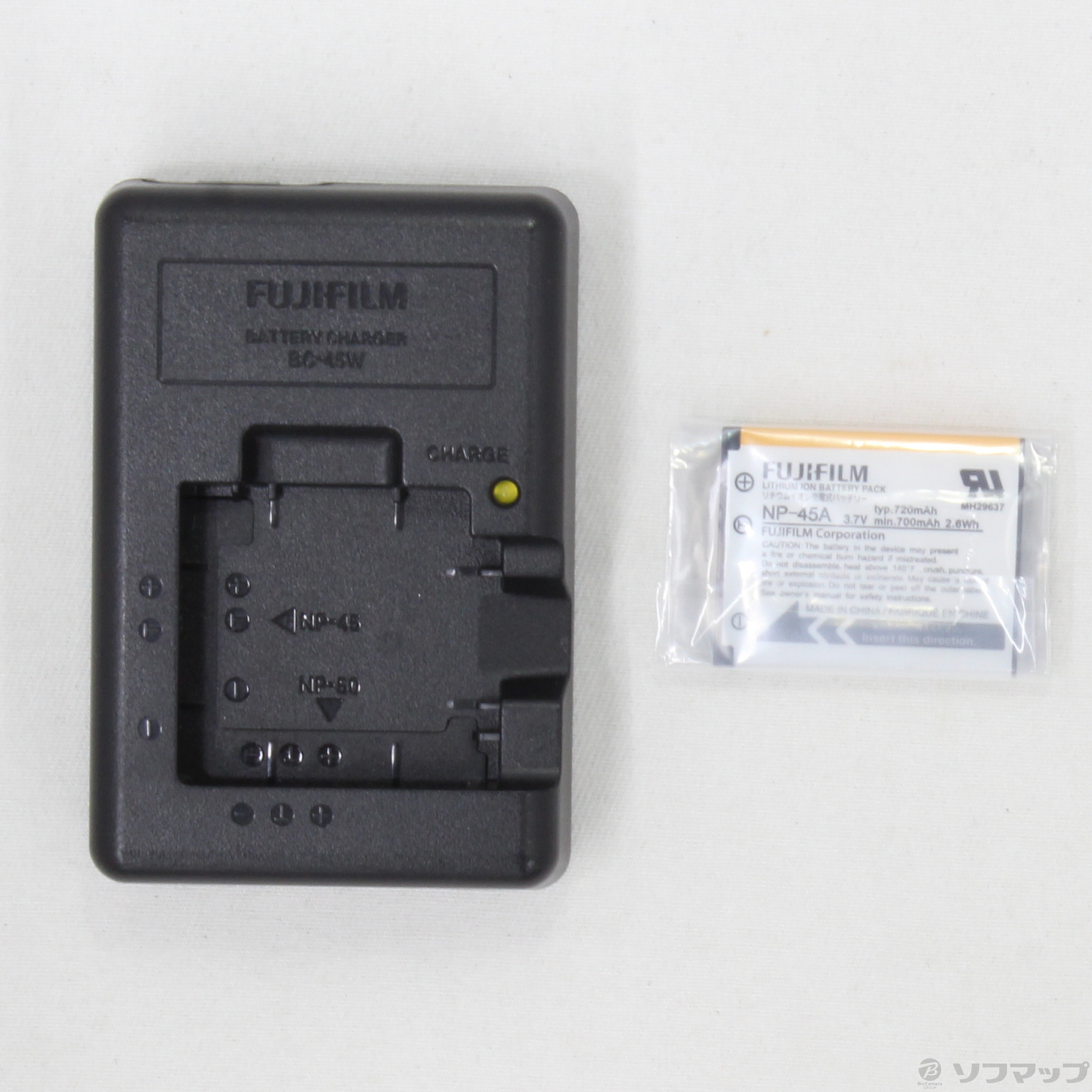 中古】FinePix Z800EXR R (1200万画素／5倍／SDHC／レッド／SDHC