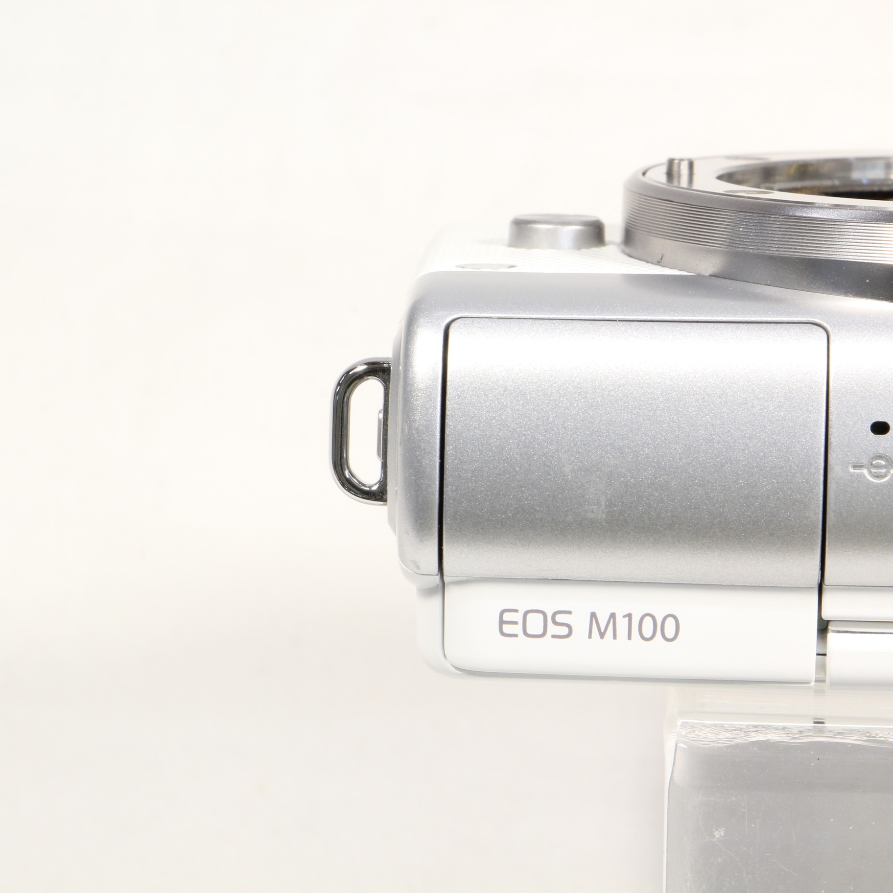 ヒロ2018✨極美品✨キャノン EOS M100 白 ヒロ2018✨極美品✨キャノン EOS M100 白 Amazon | Canon ミラー