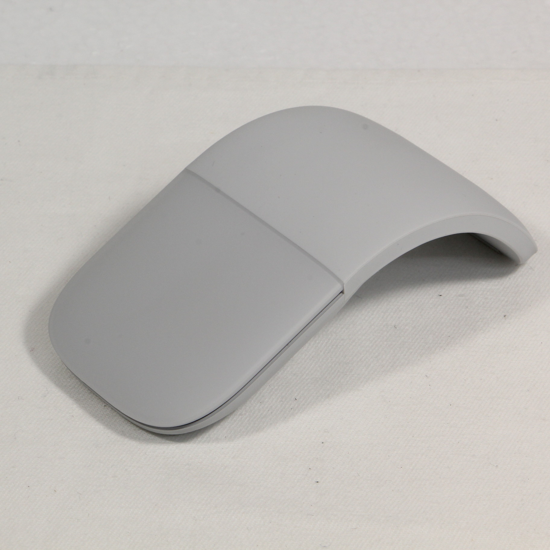 中古】Surface Arc Mouse CZV-00007 グレー [2133029444468] リコレ！|ソフマップの中古通販サイト