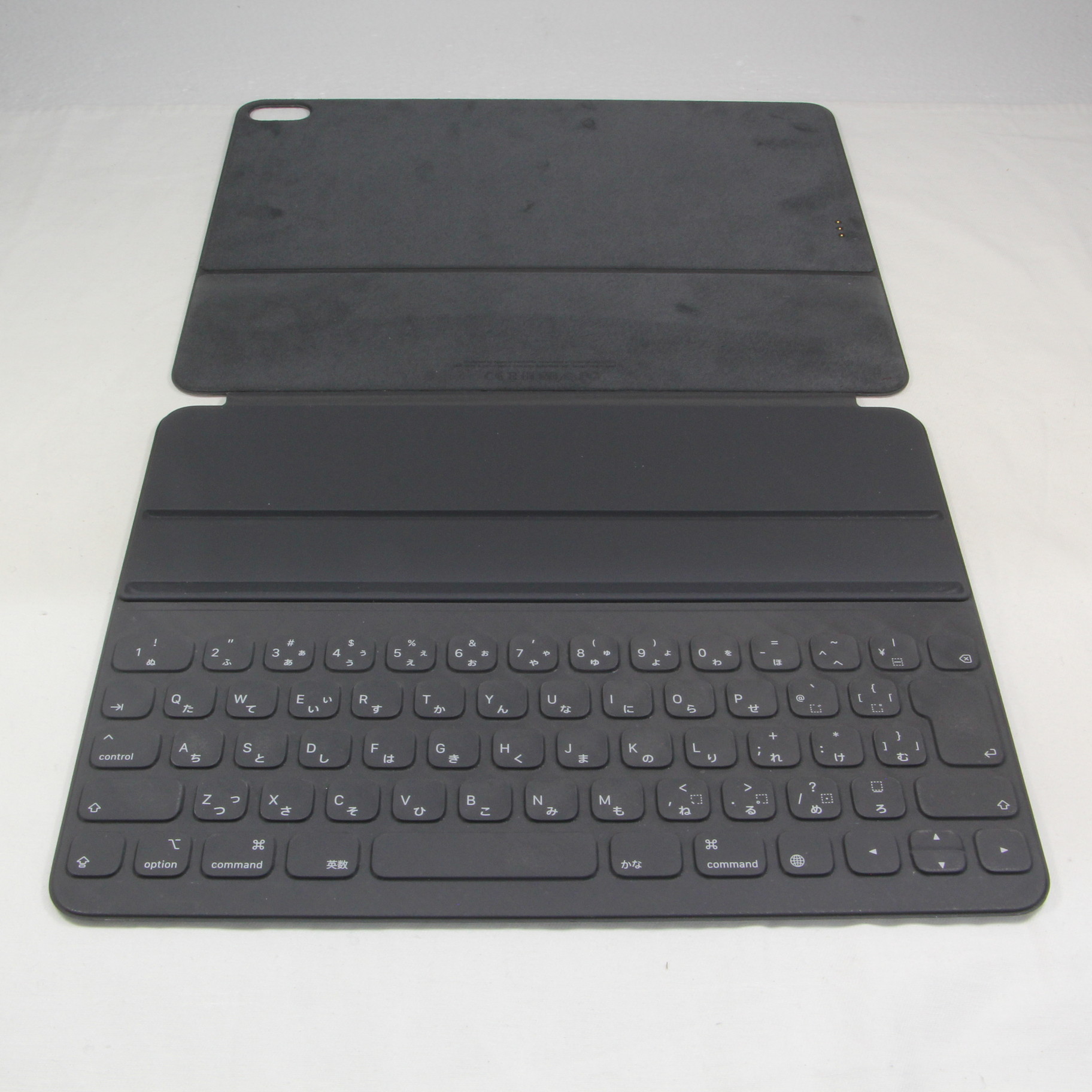 中古 12 9インチ Ipad Pro用 Smart Keyboard Folio Mu8h2j A リコレ ソフマップの中古通販サイト