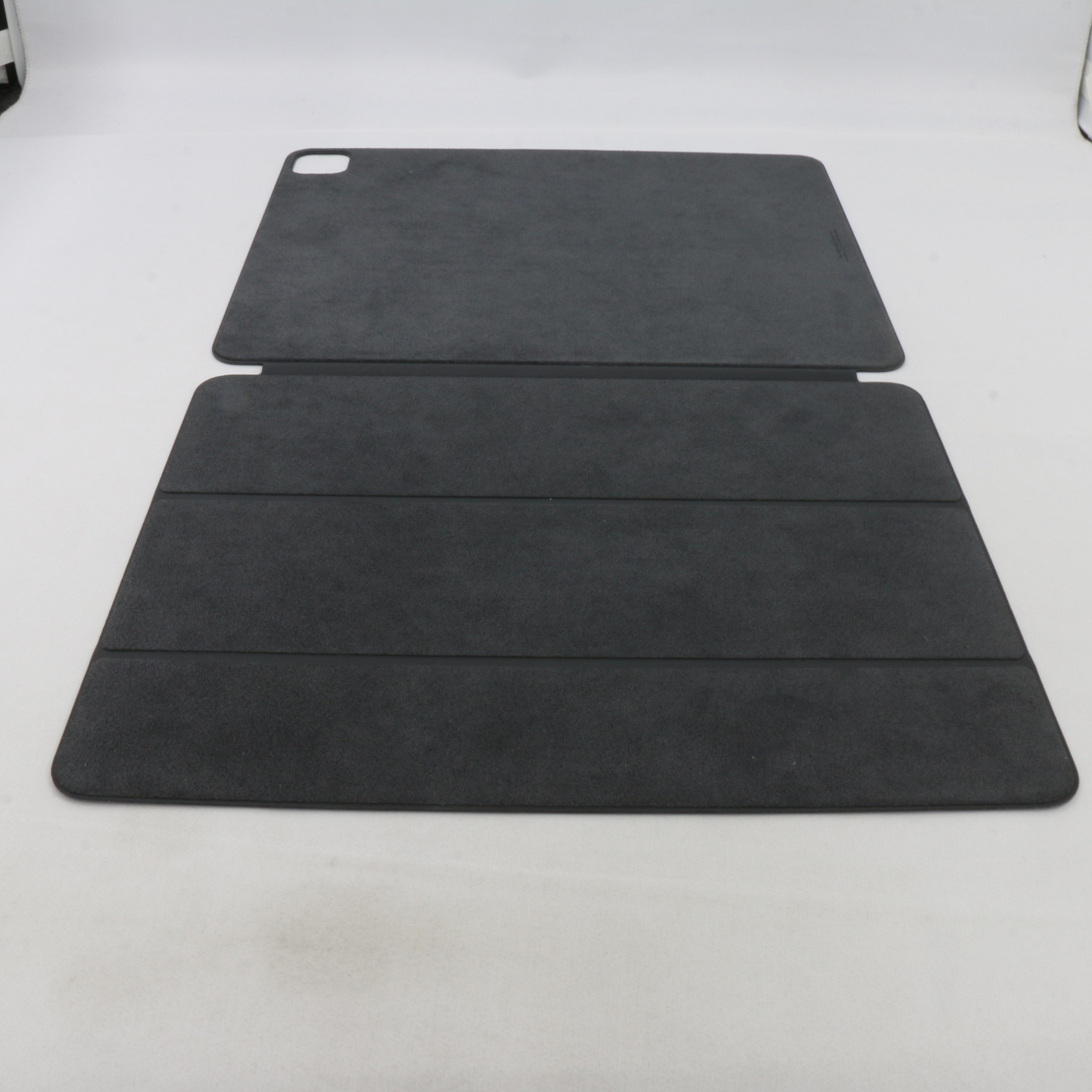 中古】12.9インチiPad Pro用Smart Folio MXT92FE／A [2133029765860