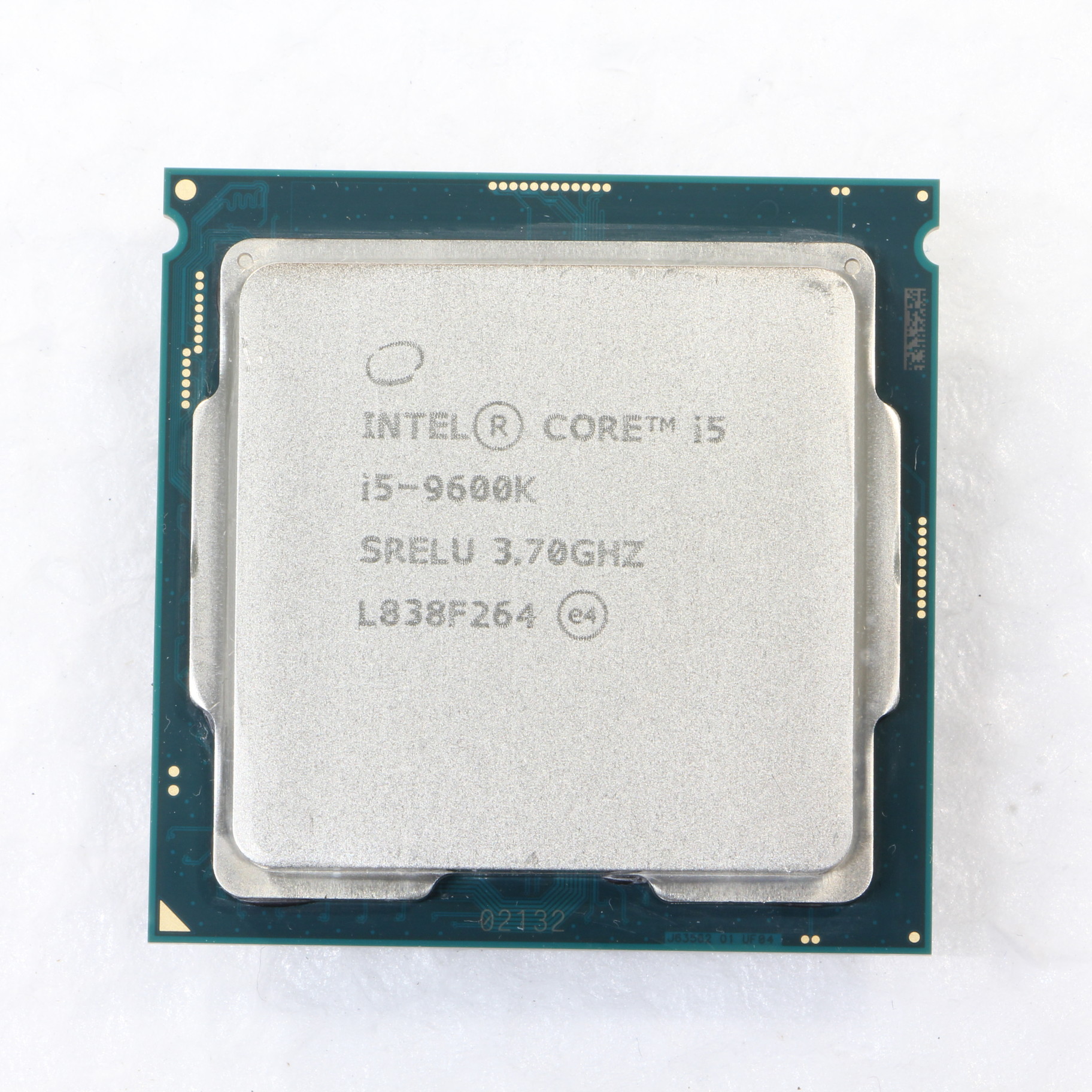 Intel Corei-5 9600k - PCパーツ
