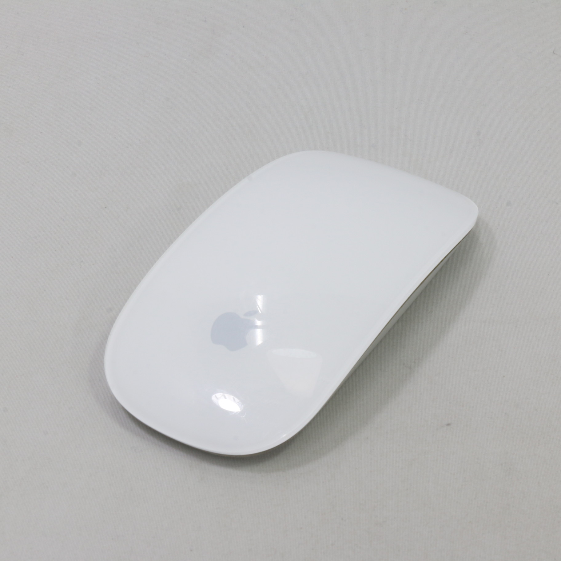 中古】Apple Magic Mouse MB829J／A [2133030212155] - リコレ