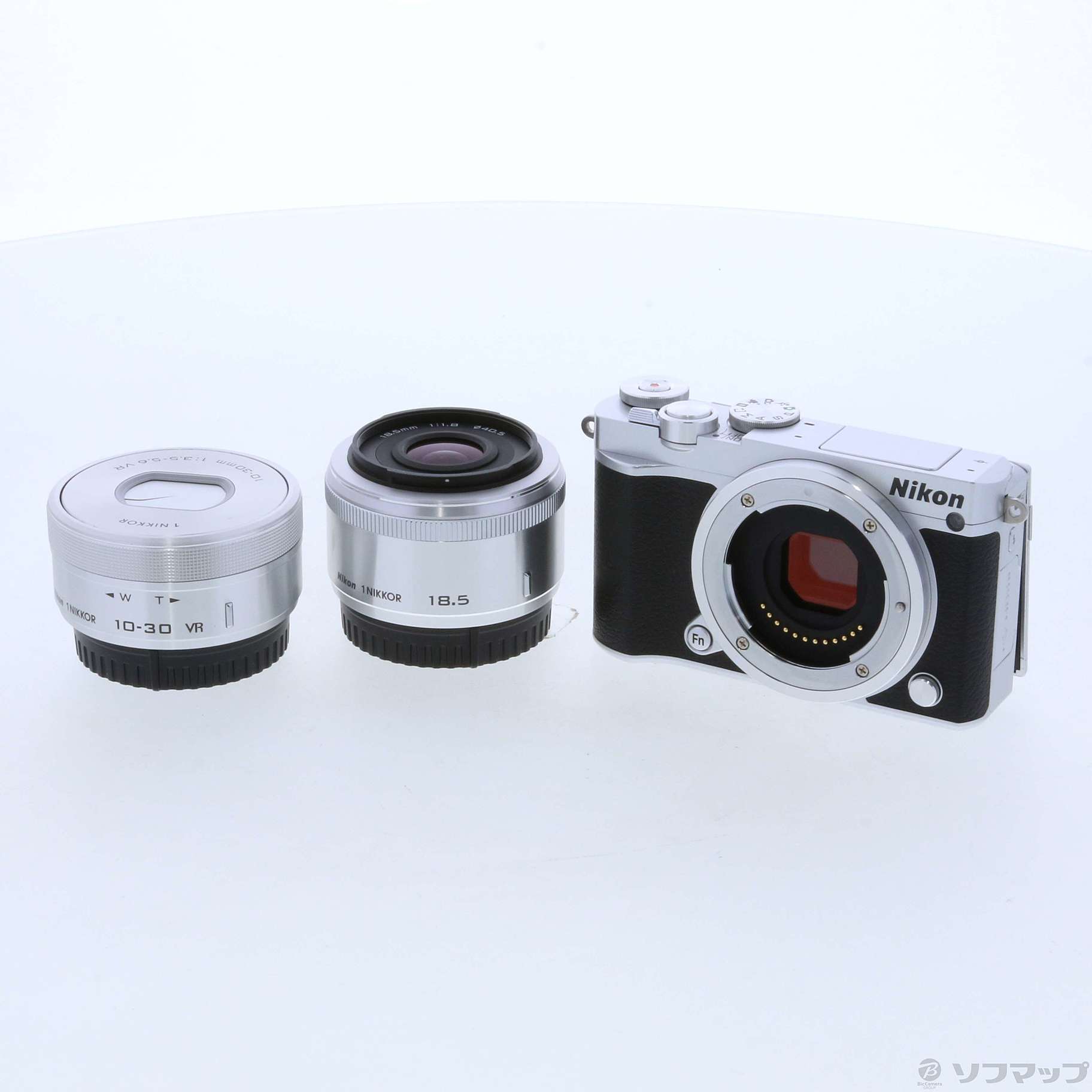 中古】Nikon 1 J5 ダブルレンズキット (2081万画素／シルバー