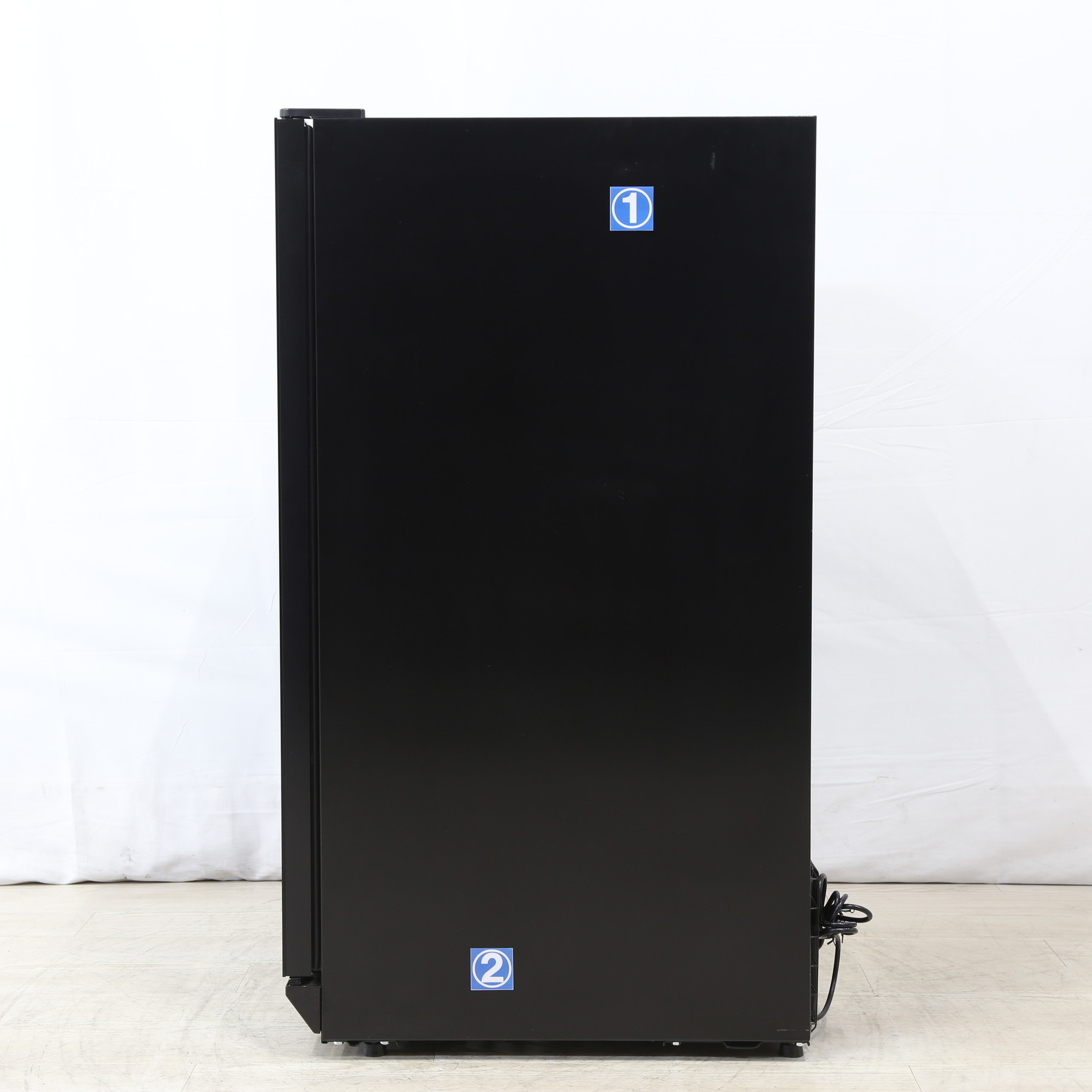 中古】〔展示品〕ワインセラー SV78 ブラック ［78本 ／右開き