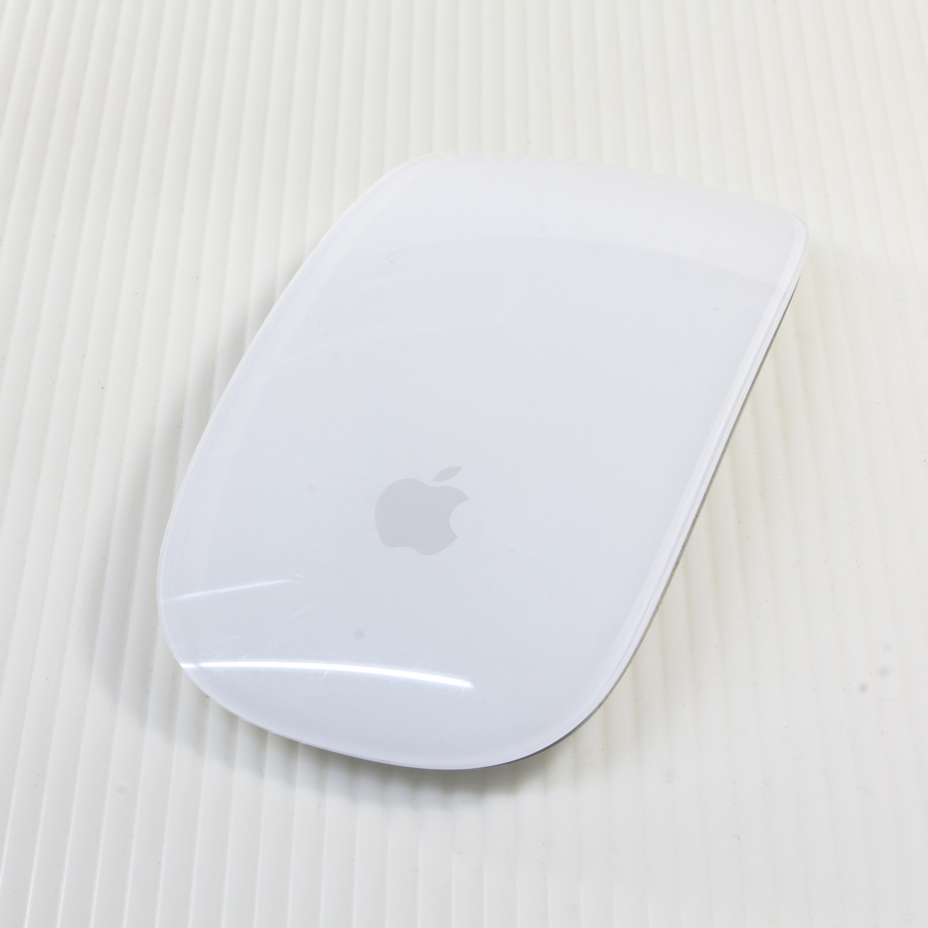 中古 Magic Mouse 2 Mla02j A リコレ ソフマップの中古通販サイト