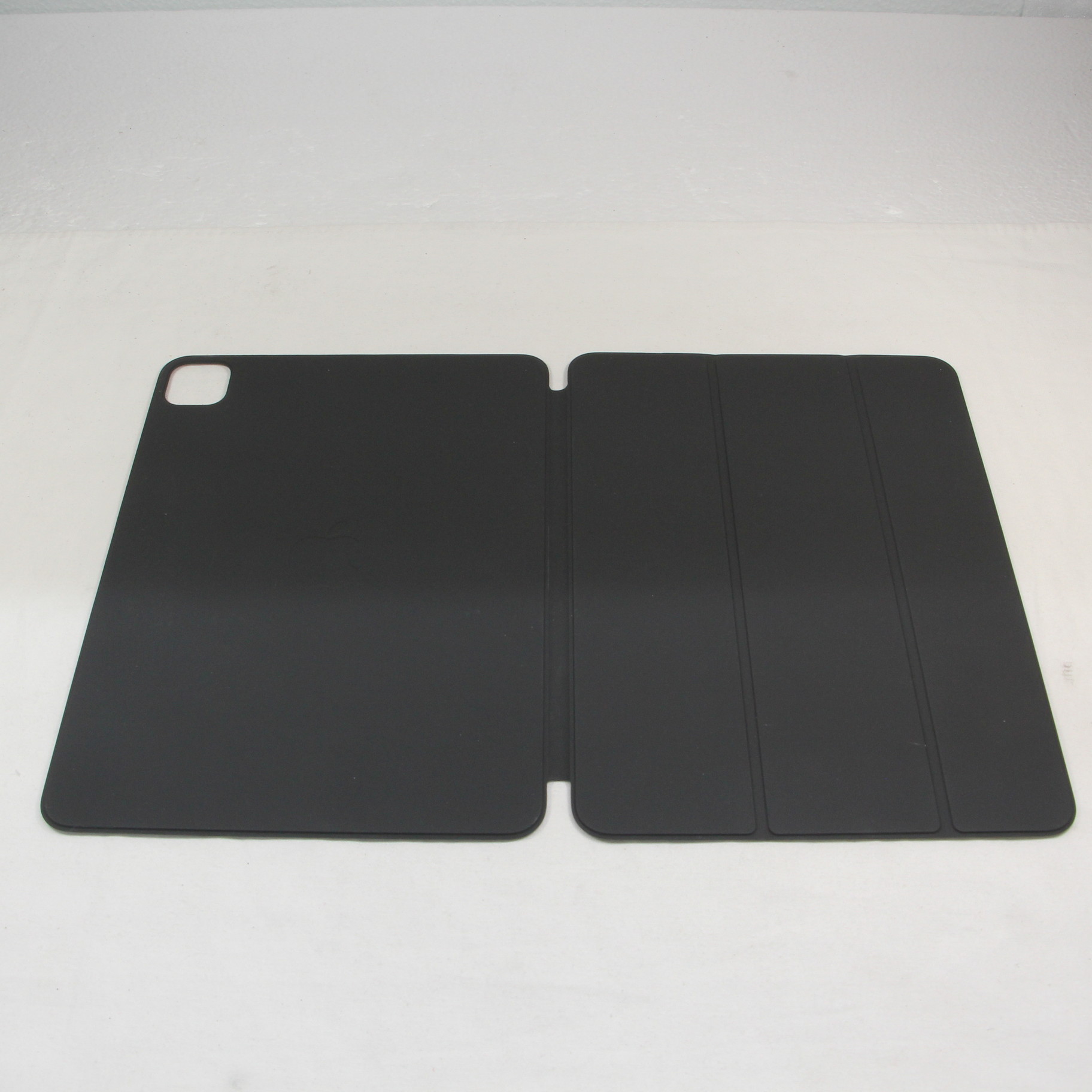 中古】11インチ ipad Pro (第2世代)用 Smart Folio MXT42FE／A 