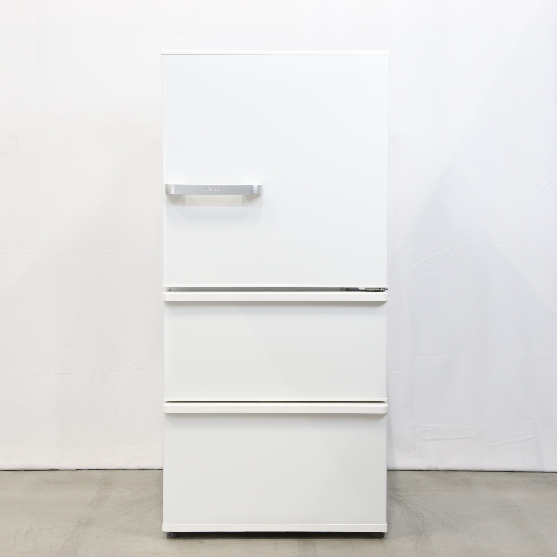 アクア 3ドア冷蔵庫 AQR-SV24HBK(W) 238L ホワイト 19年製 - キッチン家電