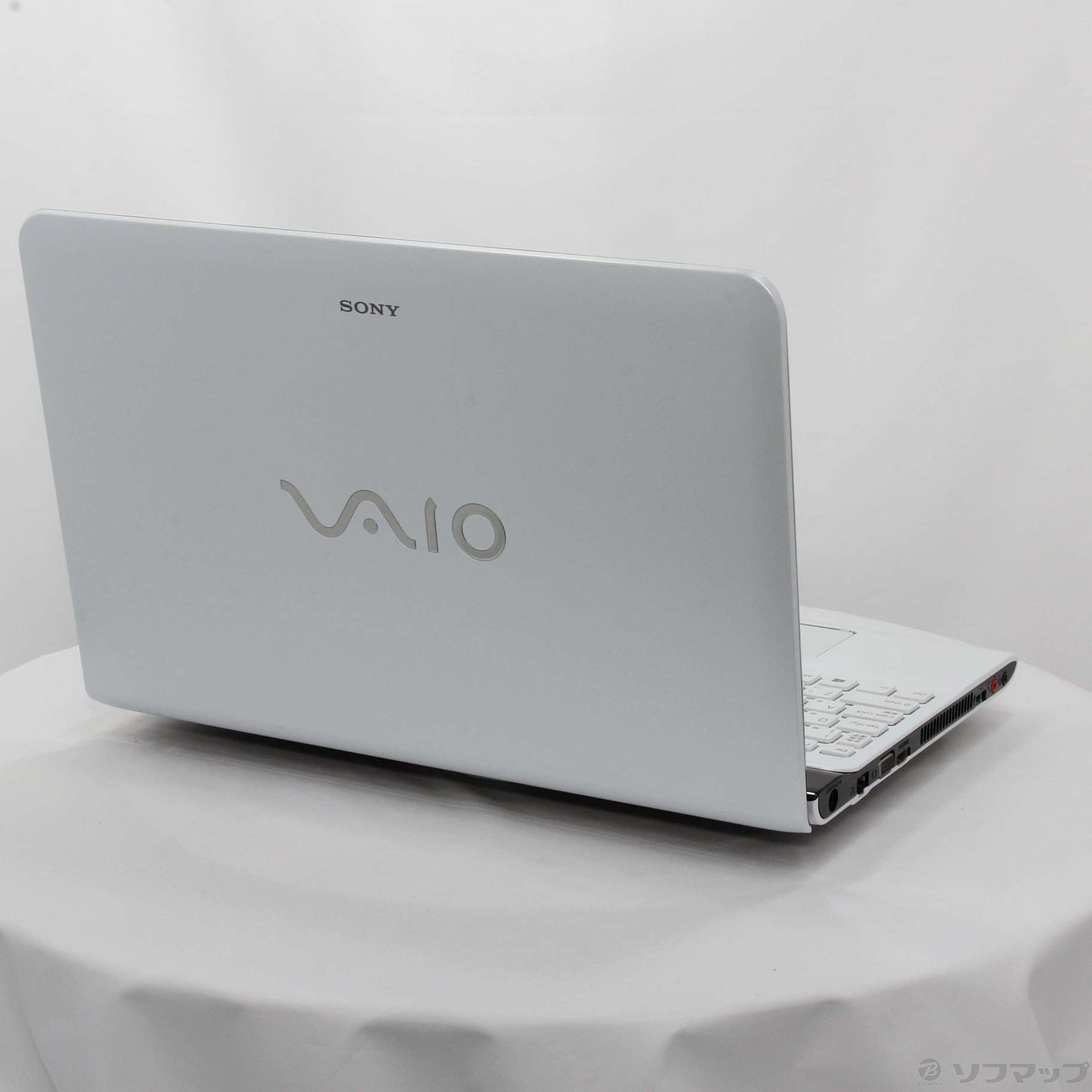 中古】格安安心パソコン VAIO E SVE15126CJW ホワイト [2133031689116