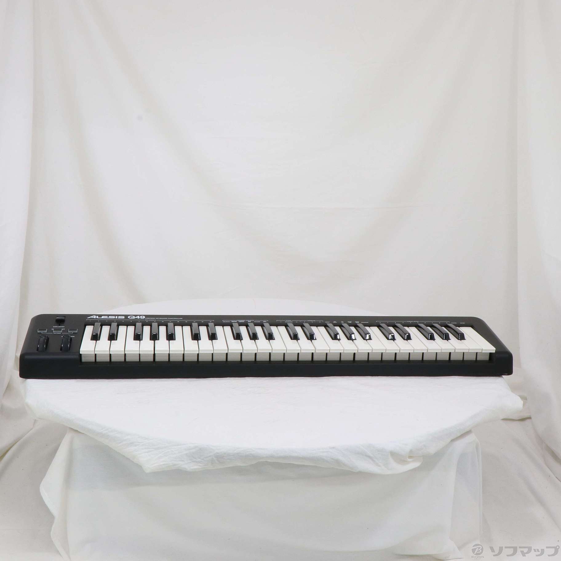 ALESIS Q49