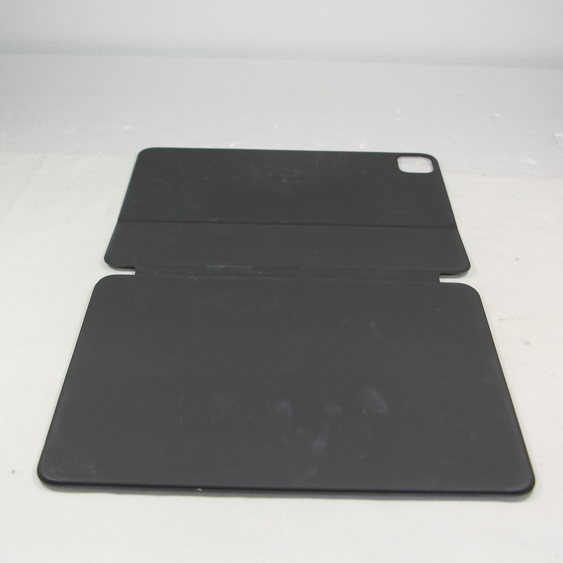 中古】iPad Air(第4世代)・11インチiPad Pro(第2世代)用Smart Keyboard