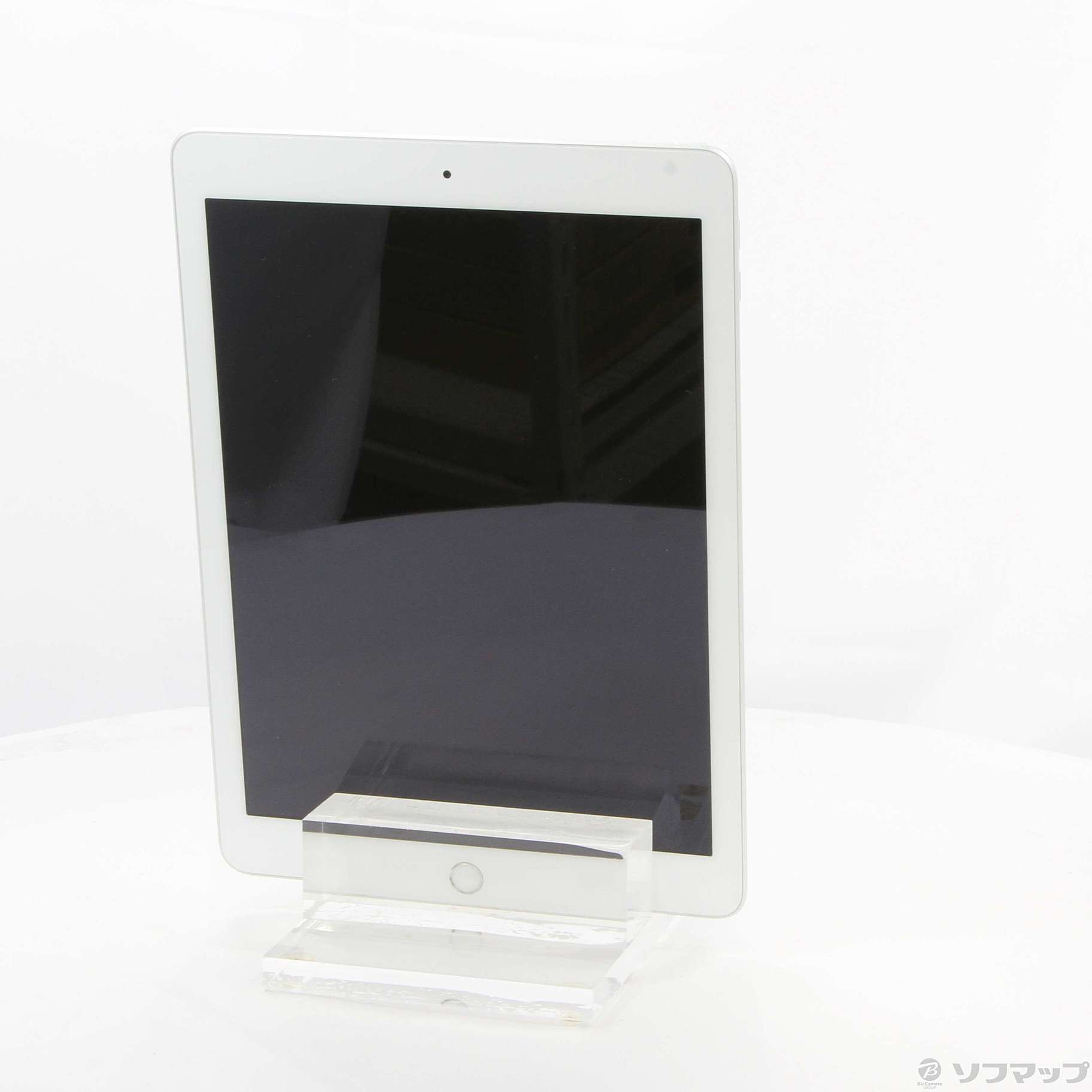 中古】iPad 第5世代 128GB シルバー MP2J2J／A Wi-Fi [2133031971358