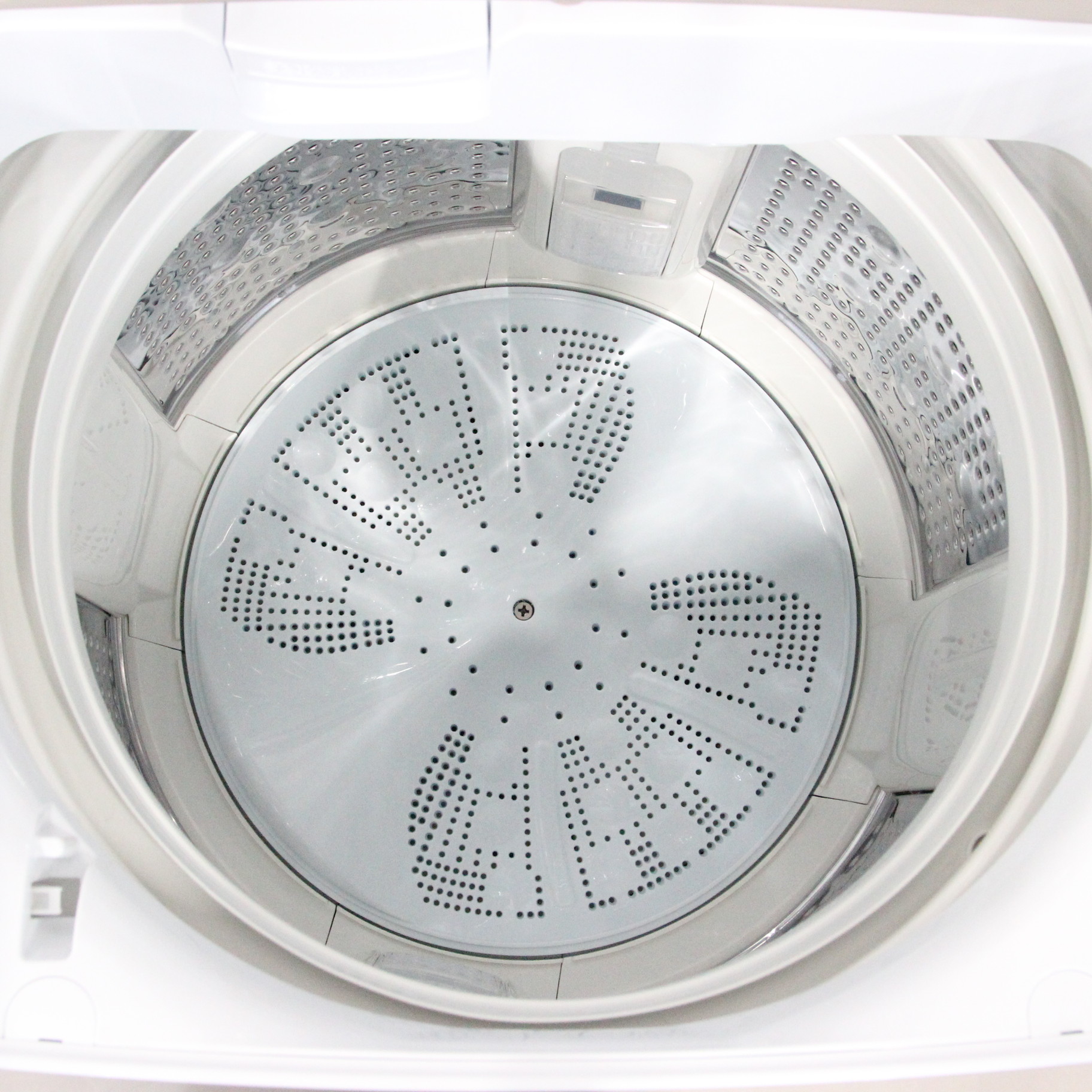 〔展示品〕全自動洗濯機 ビートウォッシュ シャンパン BW-V90F-N ［洗濯9.0kg ／乾燥機能無 ／上開き］
