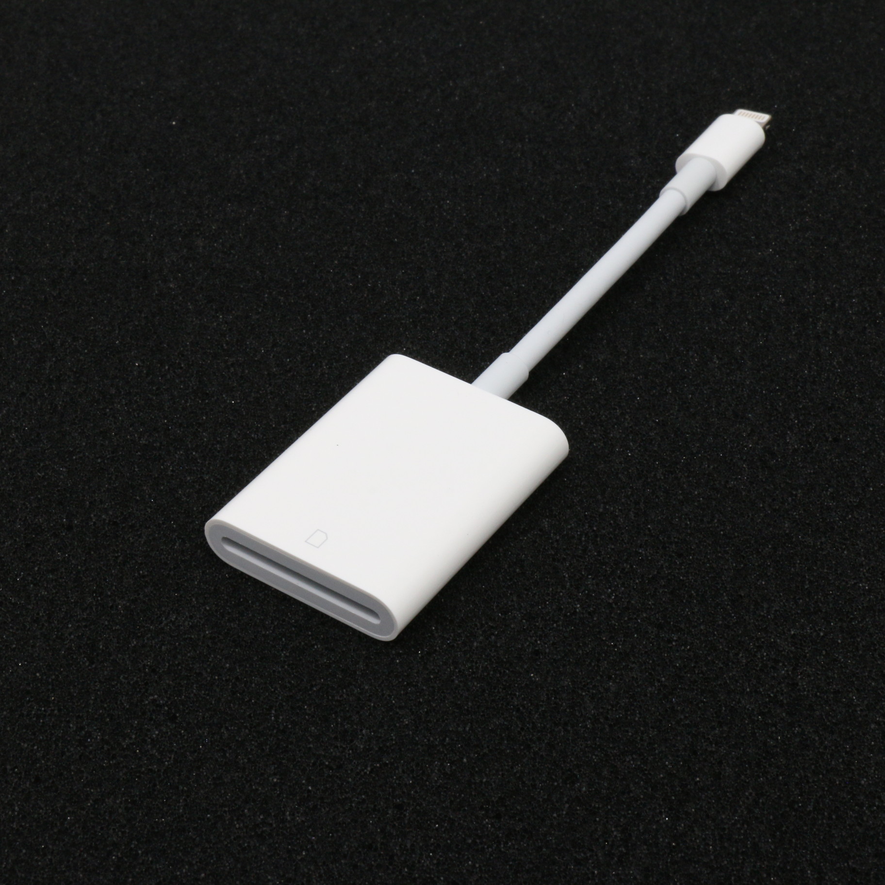 Apple Lightning SDカードカメラリーダー MJYT2AM A - その他