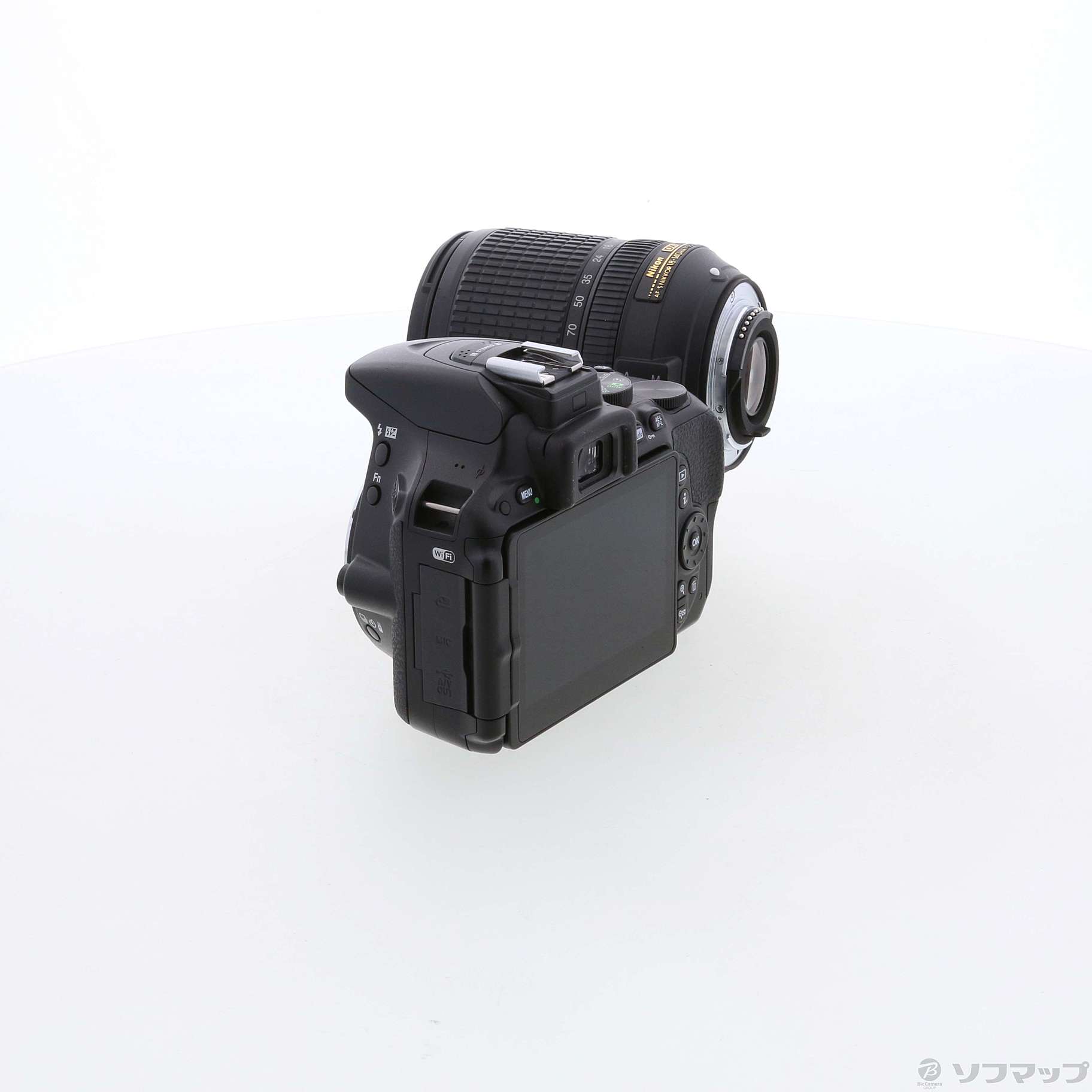 中古】NIKON D5500 18-140 VR レンズキット ブラック [2133032023421