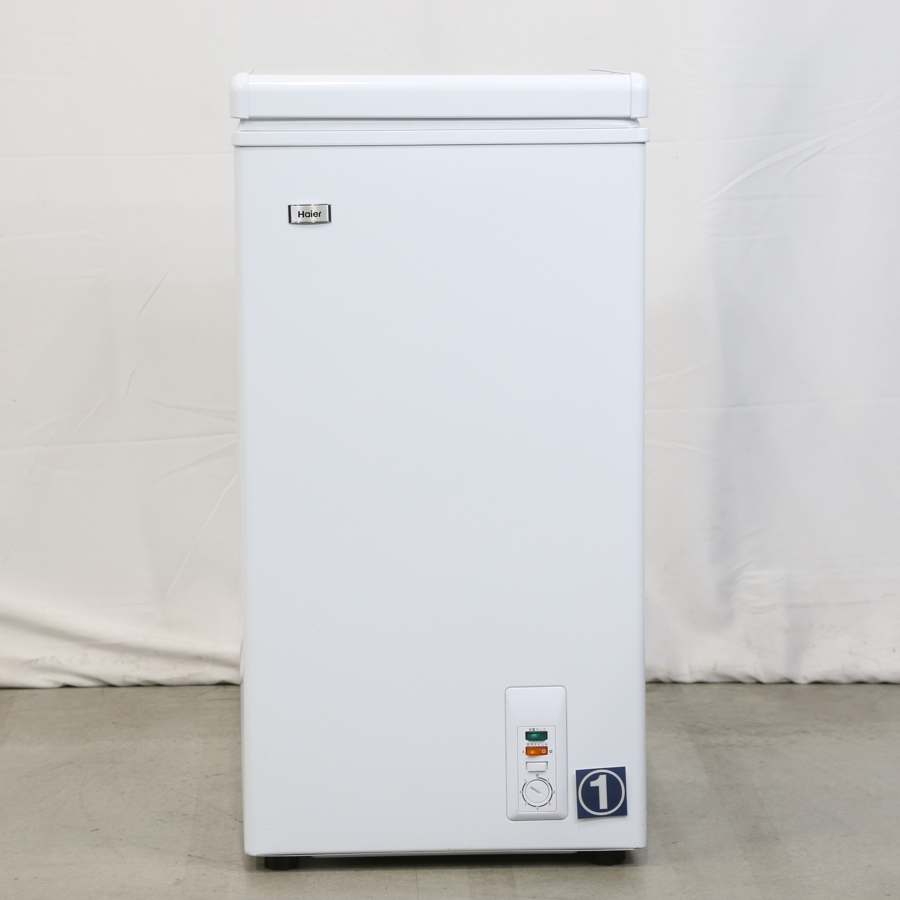 中古】〔展示品〕 冷凍庫 Live Series ホワイト JF-NC66F ［1ドア ／上 