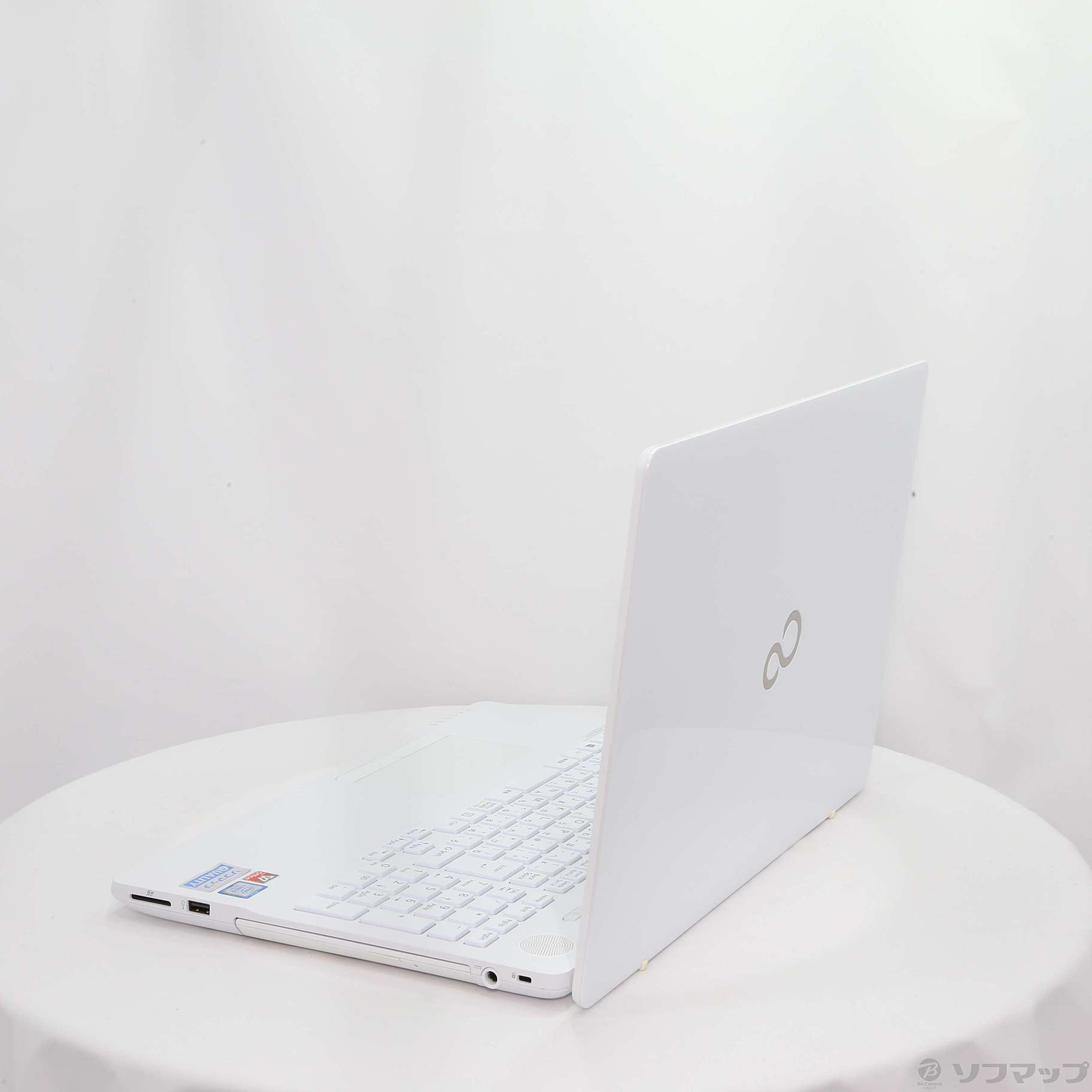 LIFEBOOK AH45/B2 ホワイト 15.6インチ 15.6型ワイド ノートパソコン（PC） LIFEBOOK AHシリーズ（AH45