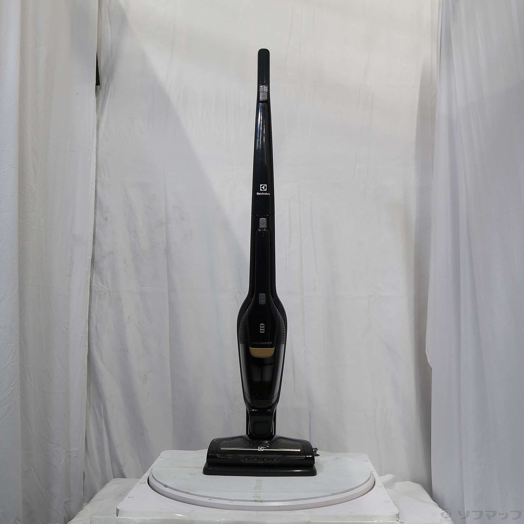 Y1000 掃除機 Electrolux エルゴラピード サイクロン 2in1 ZB 2820 Y1000 掃除機 Electrolux エルゴラピード サイクロン 2in1 ZB 2820