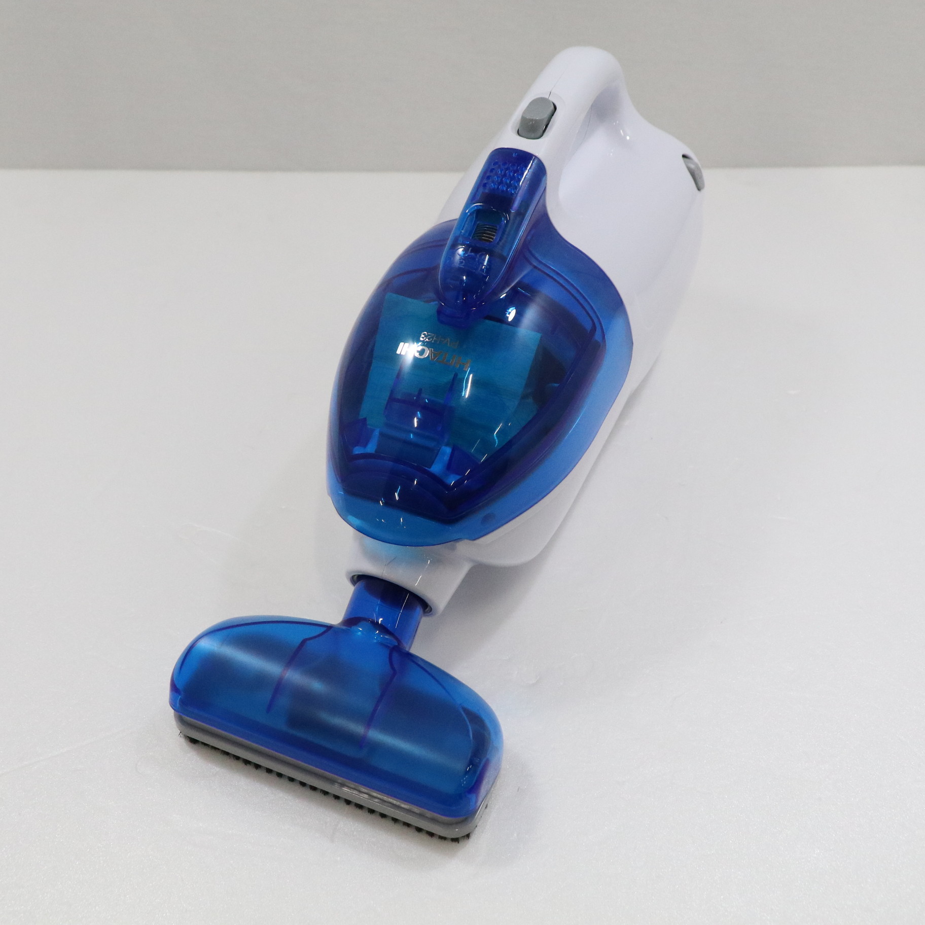 中古 展示品 ハンディクリーナー Pv H23 A ブルー 紙パック式 リコレ ソフマップの中古通販サイト