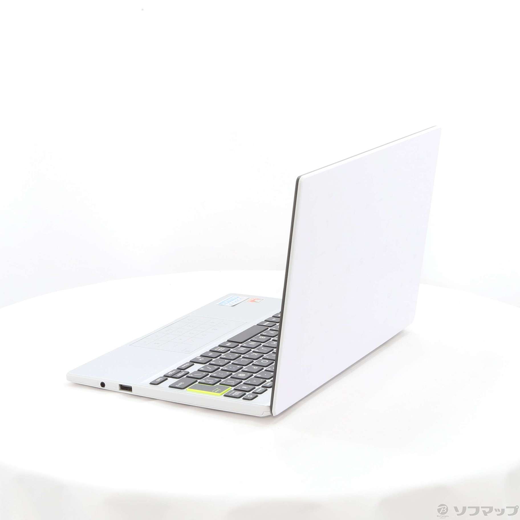 中古】ASUS E210MA E210MA-GJ003W ドリーミーホワイト [2133033011717