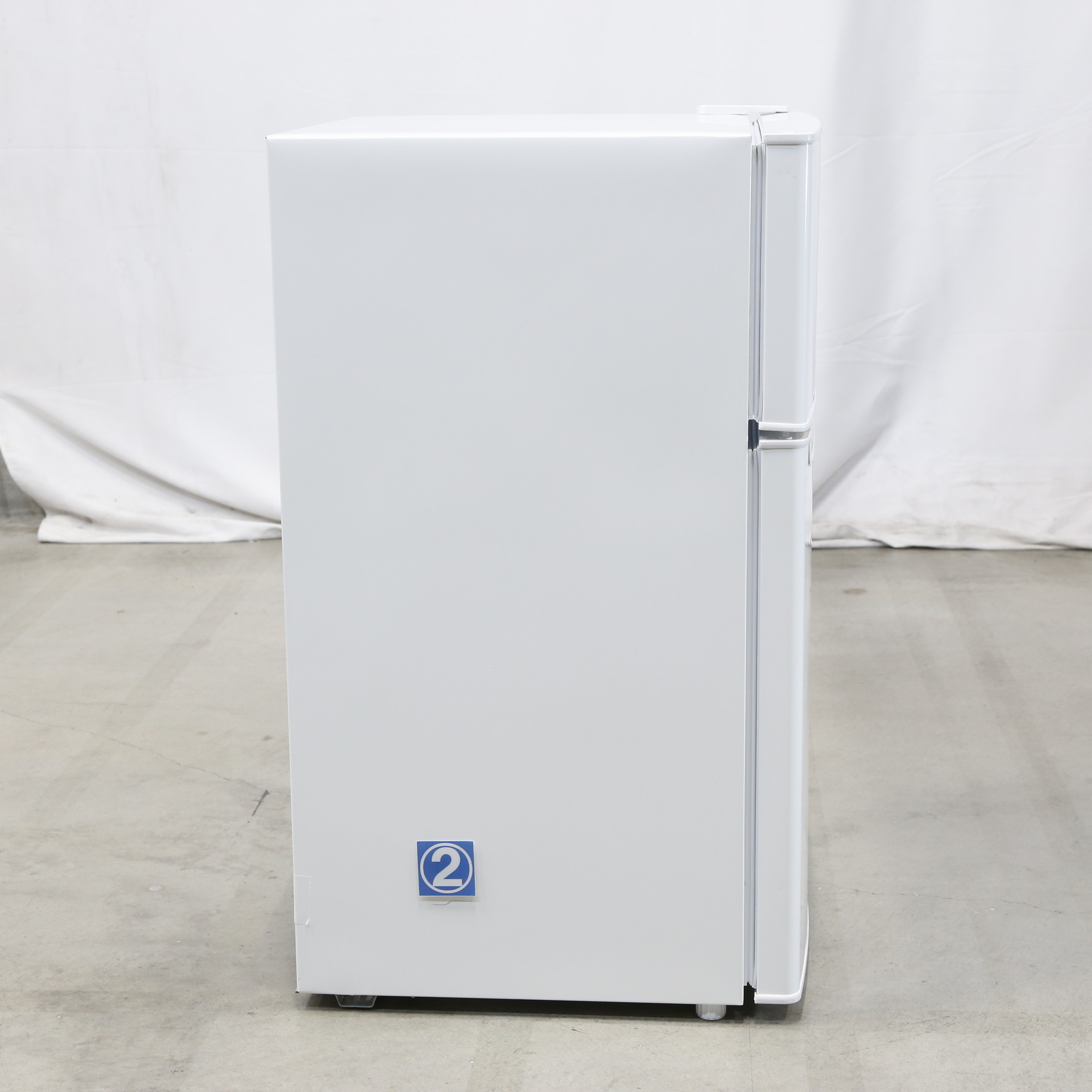 中古】〔展示品〕冷蔵庫 ホワイト AT-RF85B-WH ［2ドア ／右開きタイプ