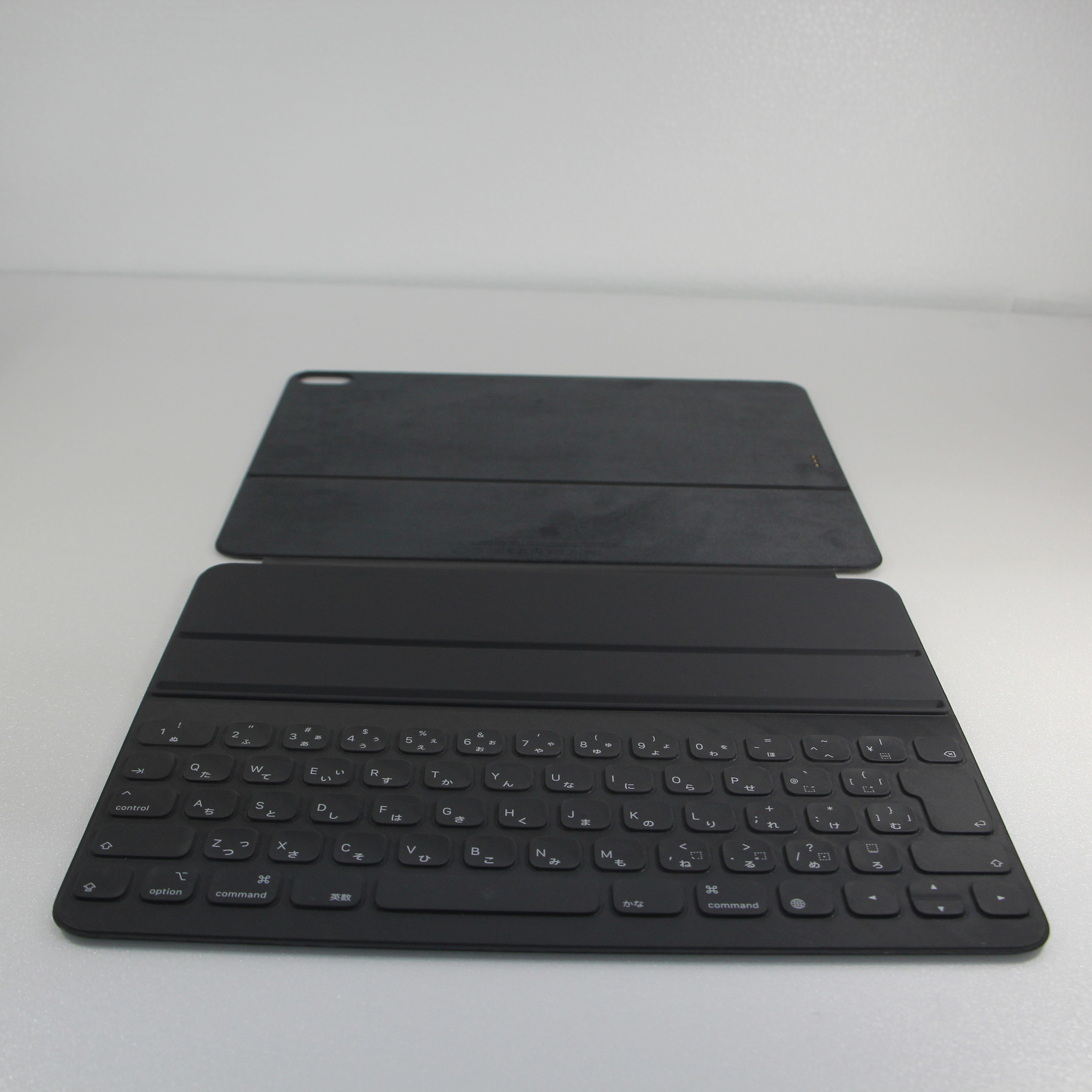 中古】12.9インチ iPad Pro用 Smart Keyboard Folio MU8H2J／A