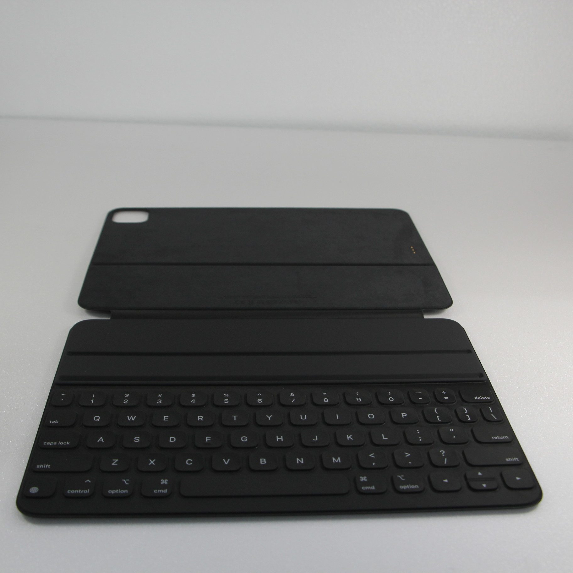 11インチ iPad Pro 第2世代 用 Smart Keyboard Fo…