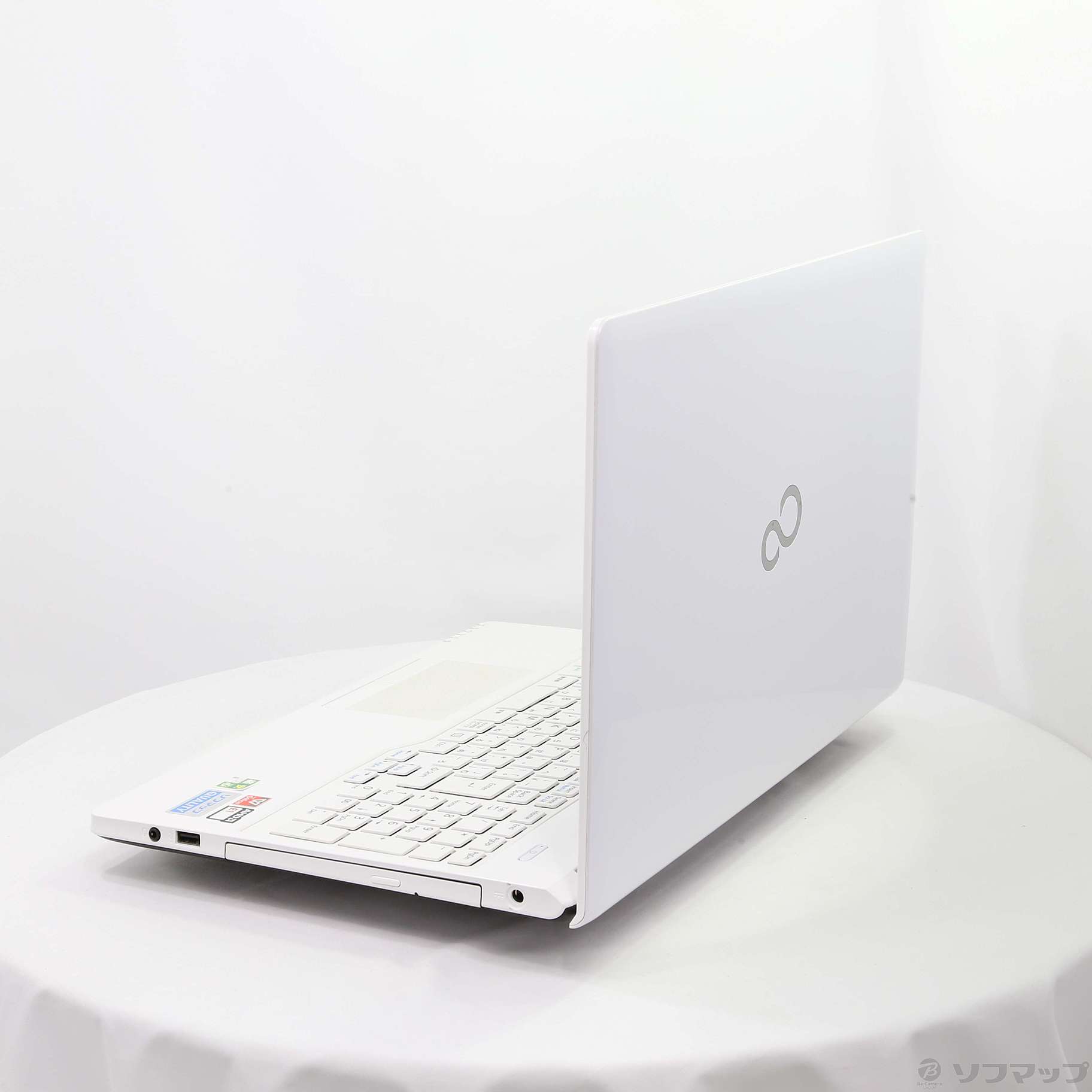 中古】格安安心パソコン LIFEBOOK AH30／X FMVA30XW アーバンホワイト