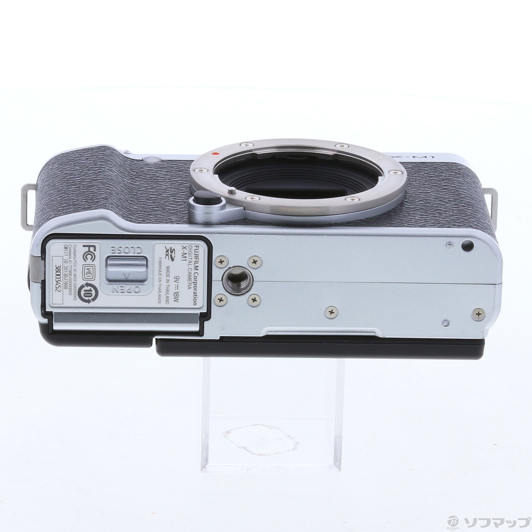 中古】FUJIFILM X-M1 シルバー(ボディ) [2133034254274] - リコレ