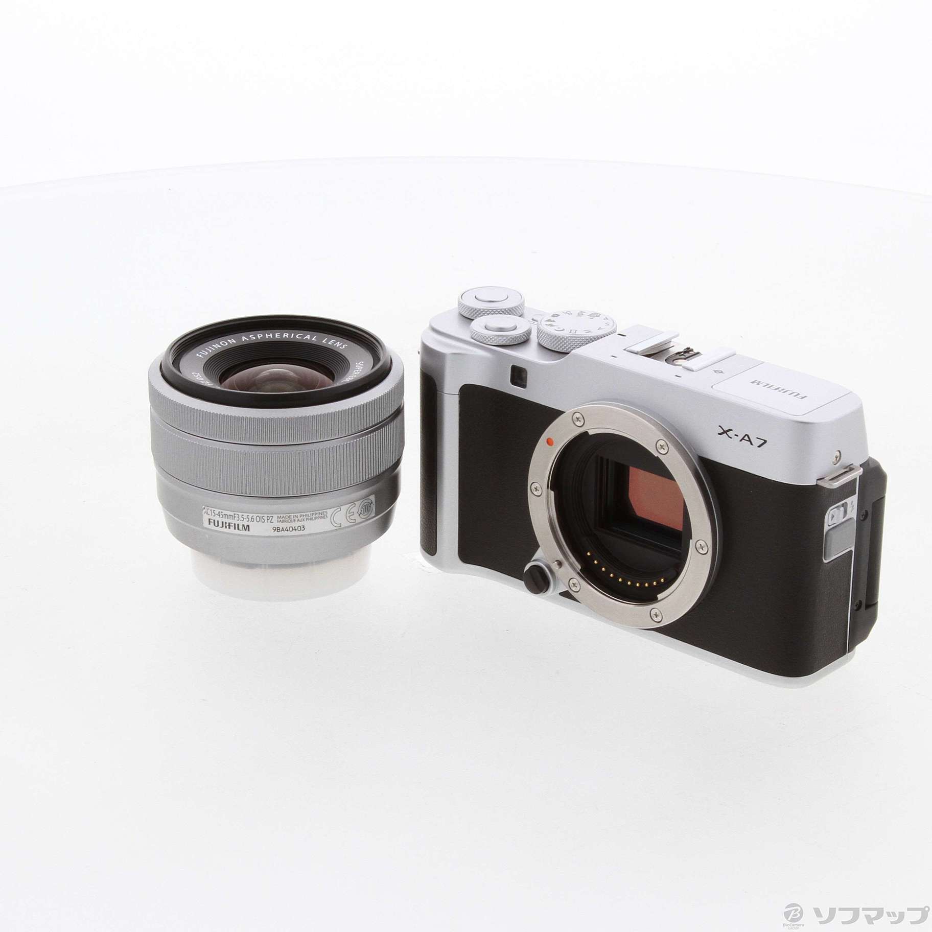 中古】FUJIFILM X-A7 レンズキット F X-A7LK-S シルバー ◇10/18(月