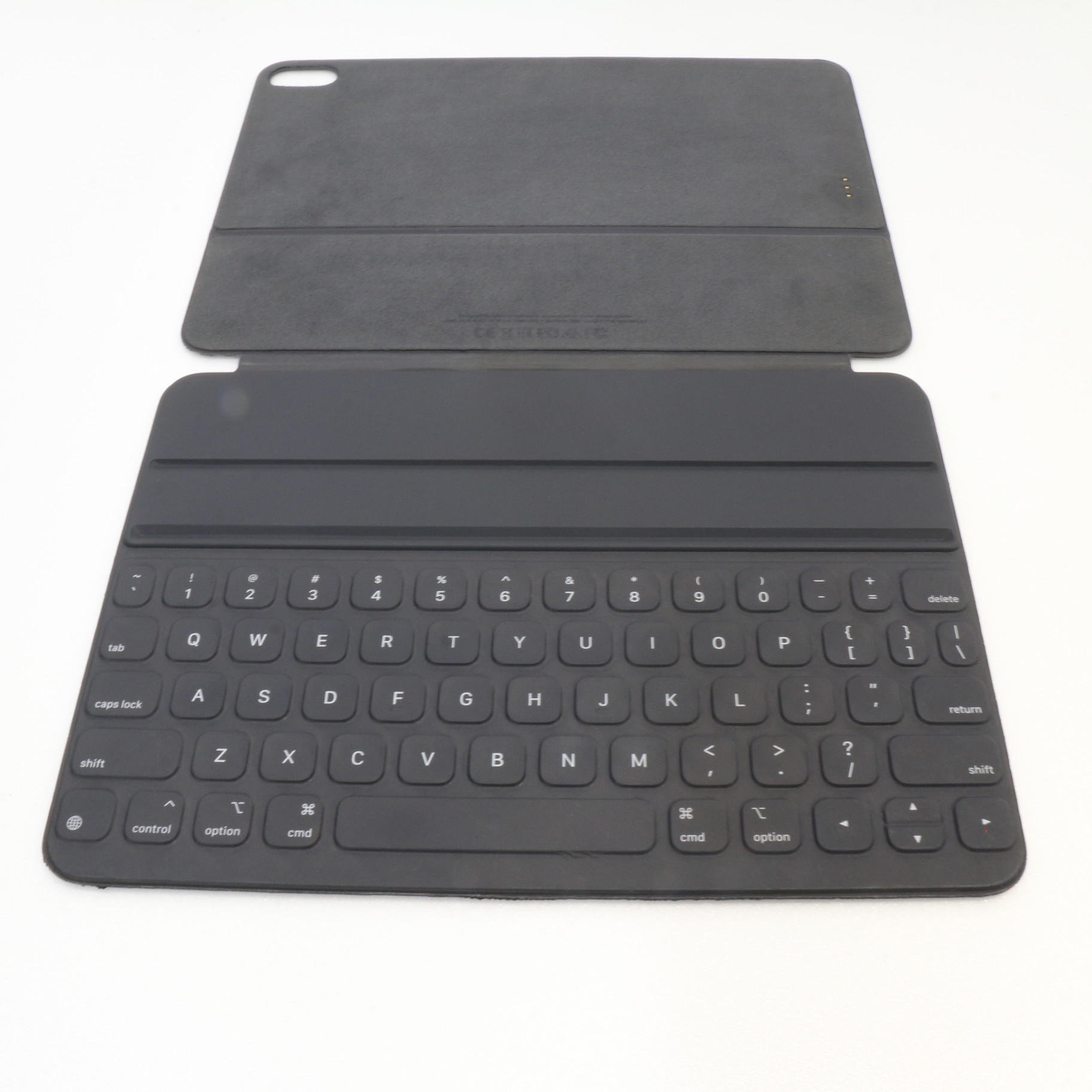 11インチ iPad Pro用 Smart Keyboard Folio 英語配列 MU8G2LL／A