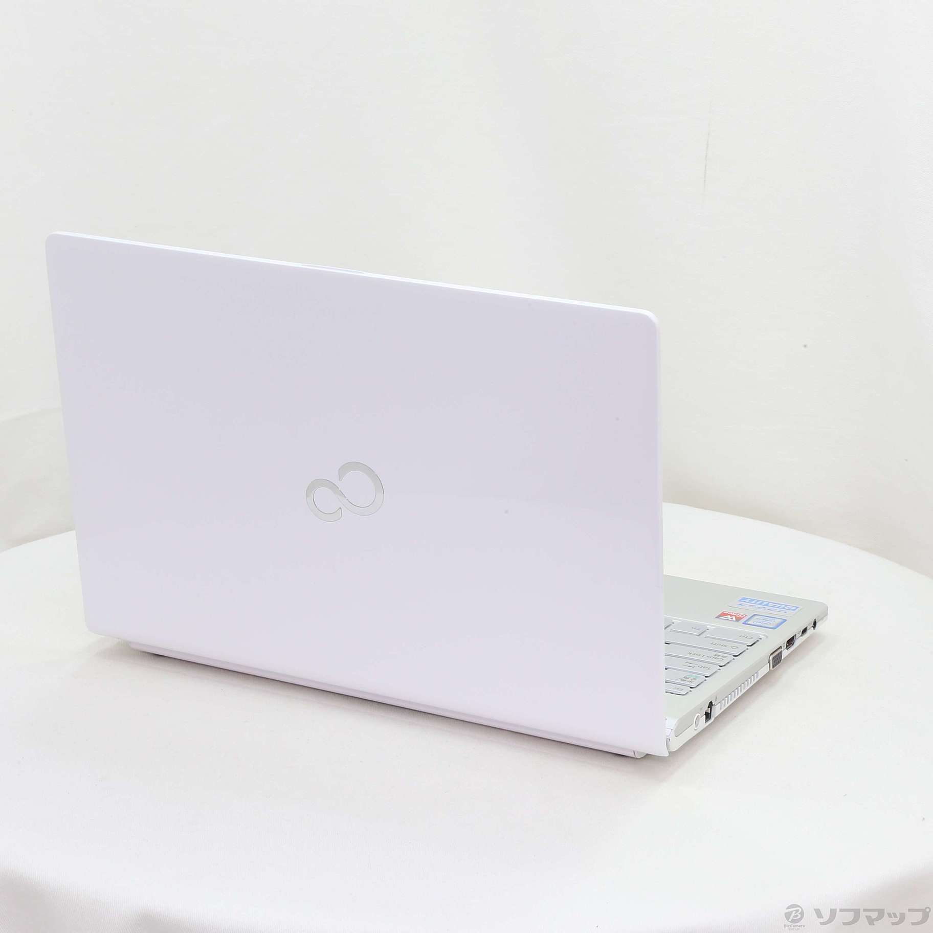 中古】LIFEBOOK SH75／B3 FMVS75B3W アーバンホワイト 〔Windows 10