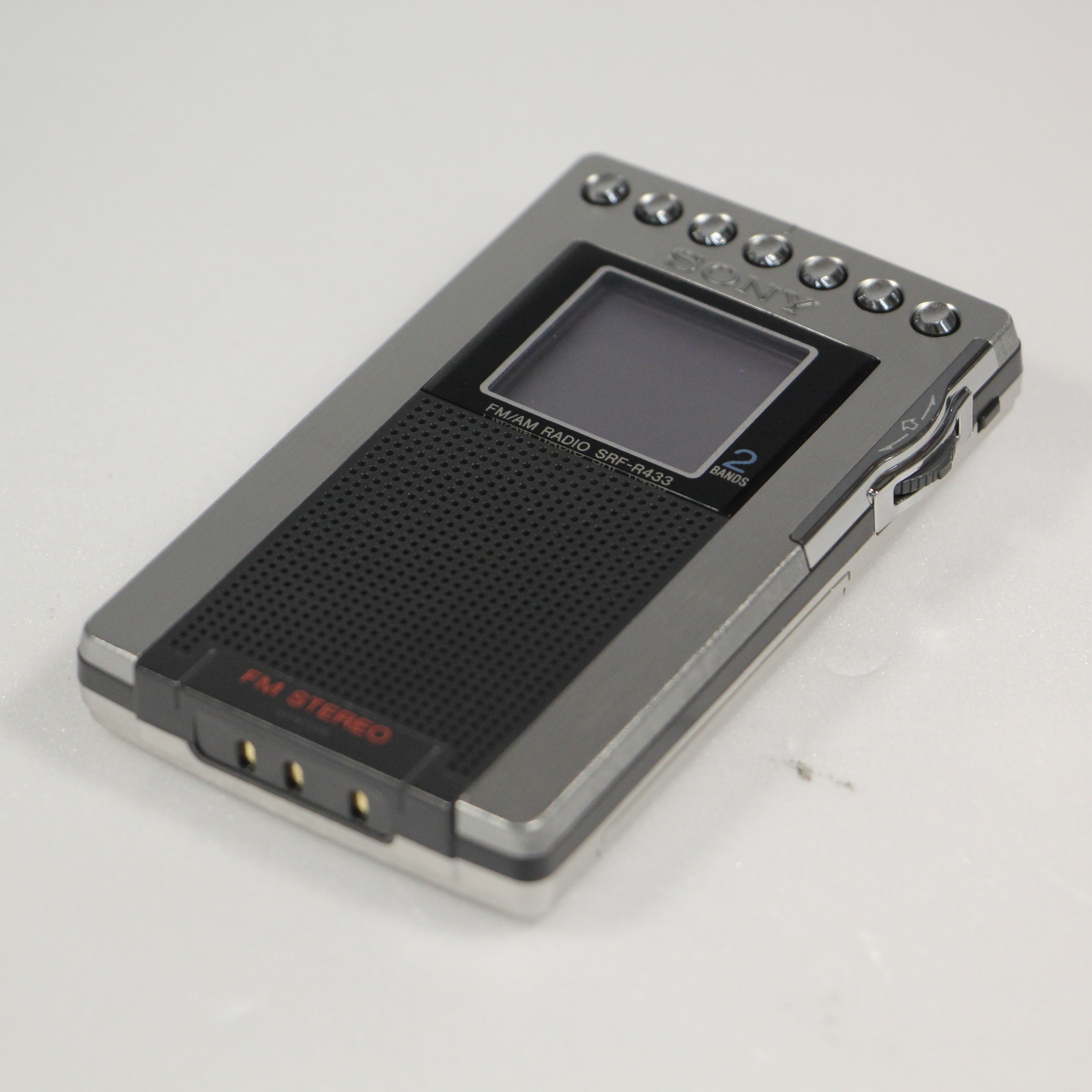 SONY FM/AM/NIKKEI PLLシンセサイザーラジオ Amazon.co.jp: ソニー PLLシンセサイザーポータブルラジオ ICF-M780N