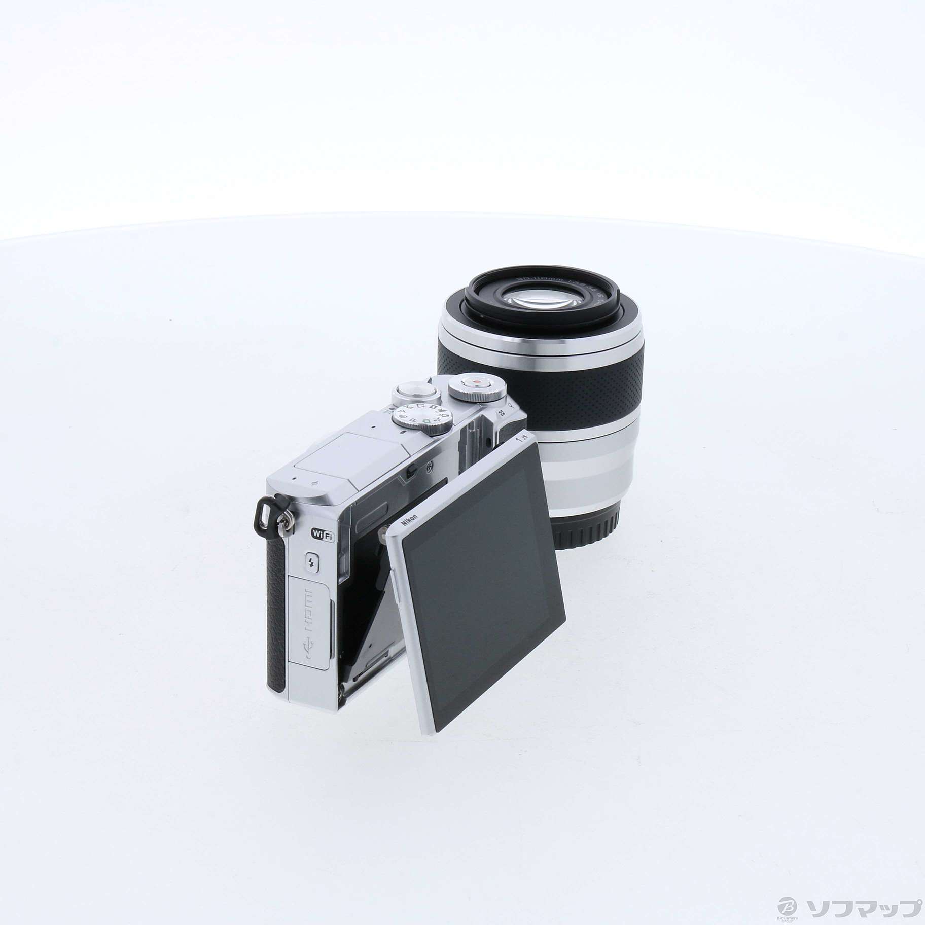 中古】Nikon 1 J5 ダブルズームレンズキット (2081万画素／シルバー 