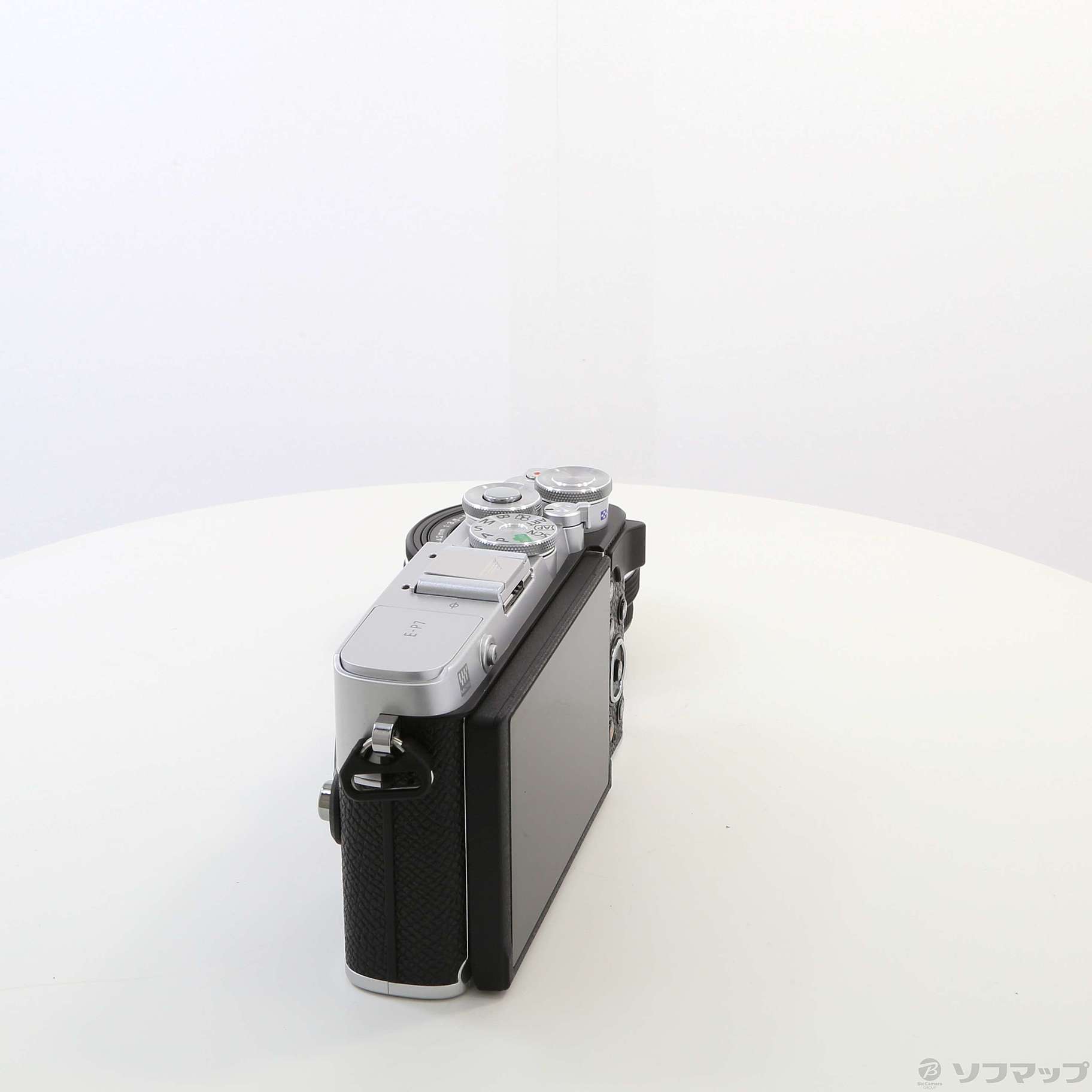 中古】OLYMPUS PEN E-P7 14-42mm EZレンズキット シルバー