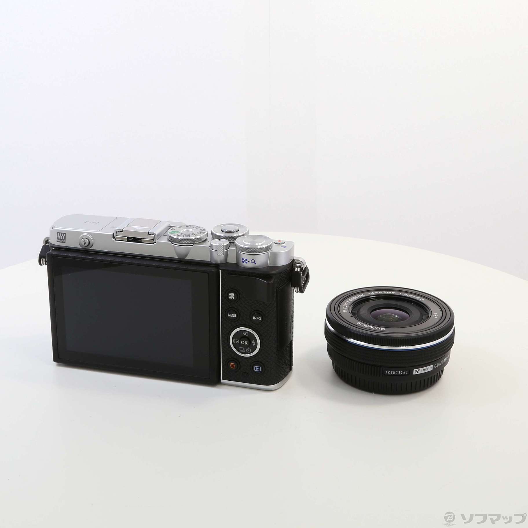 中古】OLYMPUS PEN E-P7 14-42mm EZレンズキット シルバー