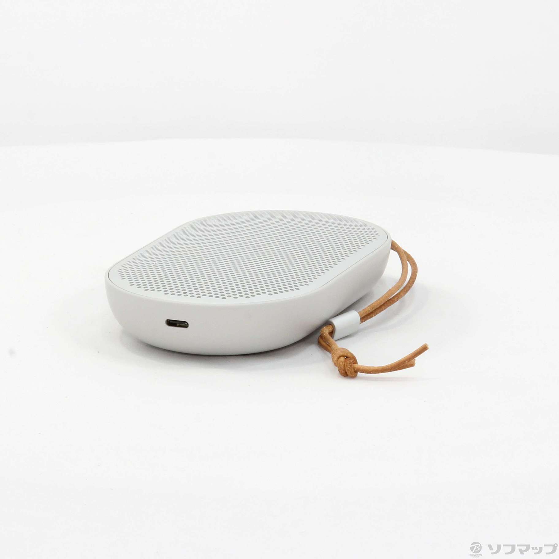 BANG & OLUFSEN  BEOPLAY P2 中古美品 中古】Beoplay P2 ナチュラル [2133036131207] - リコレ