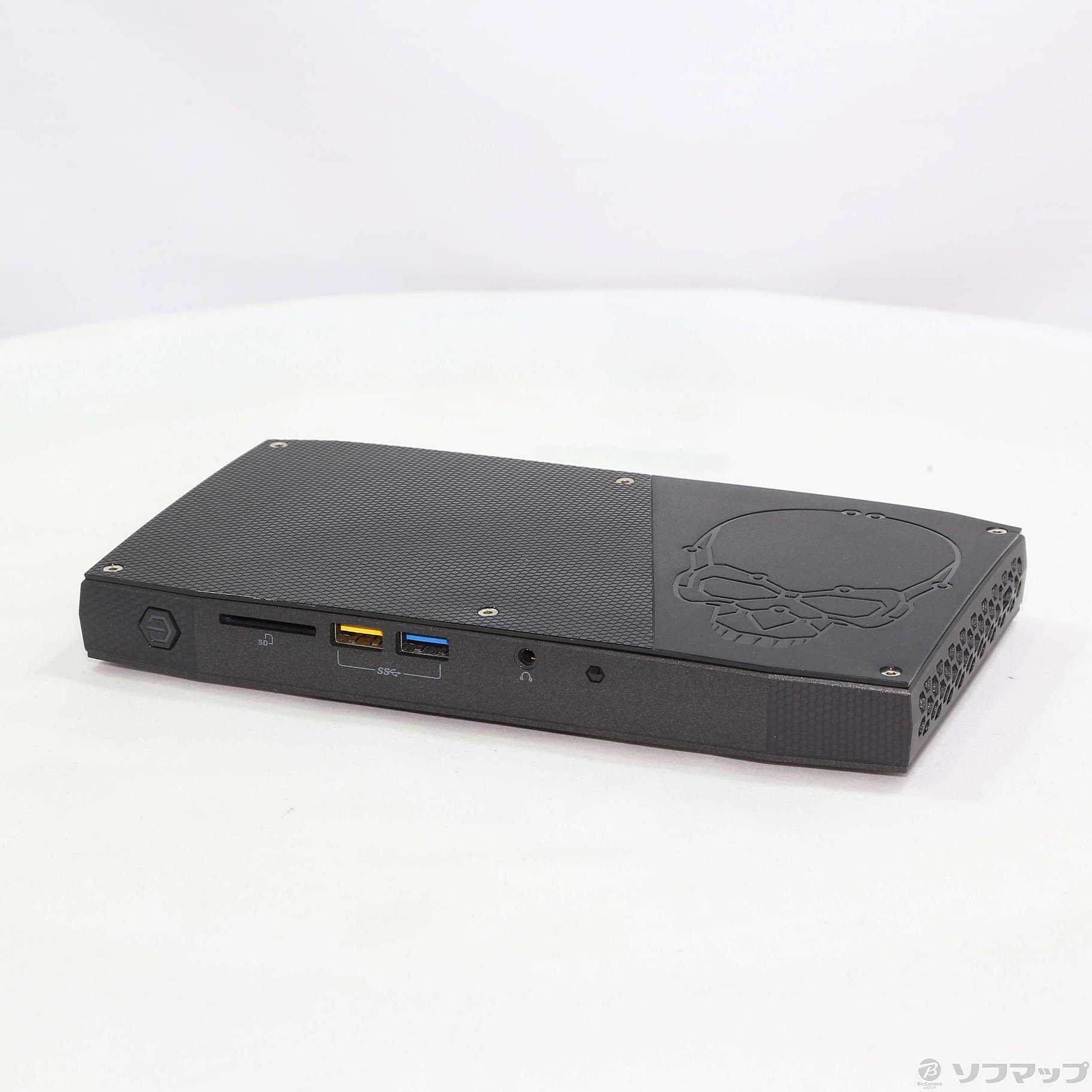 Intel NUC ミニPC 本体とACアダプター　nuc6i7kyk Intel NUC ミニPC 本体とACアダプター nuc6i7kyk（Intel NUC