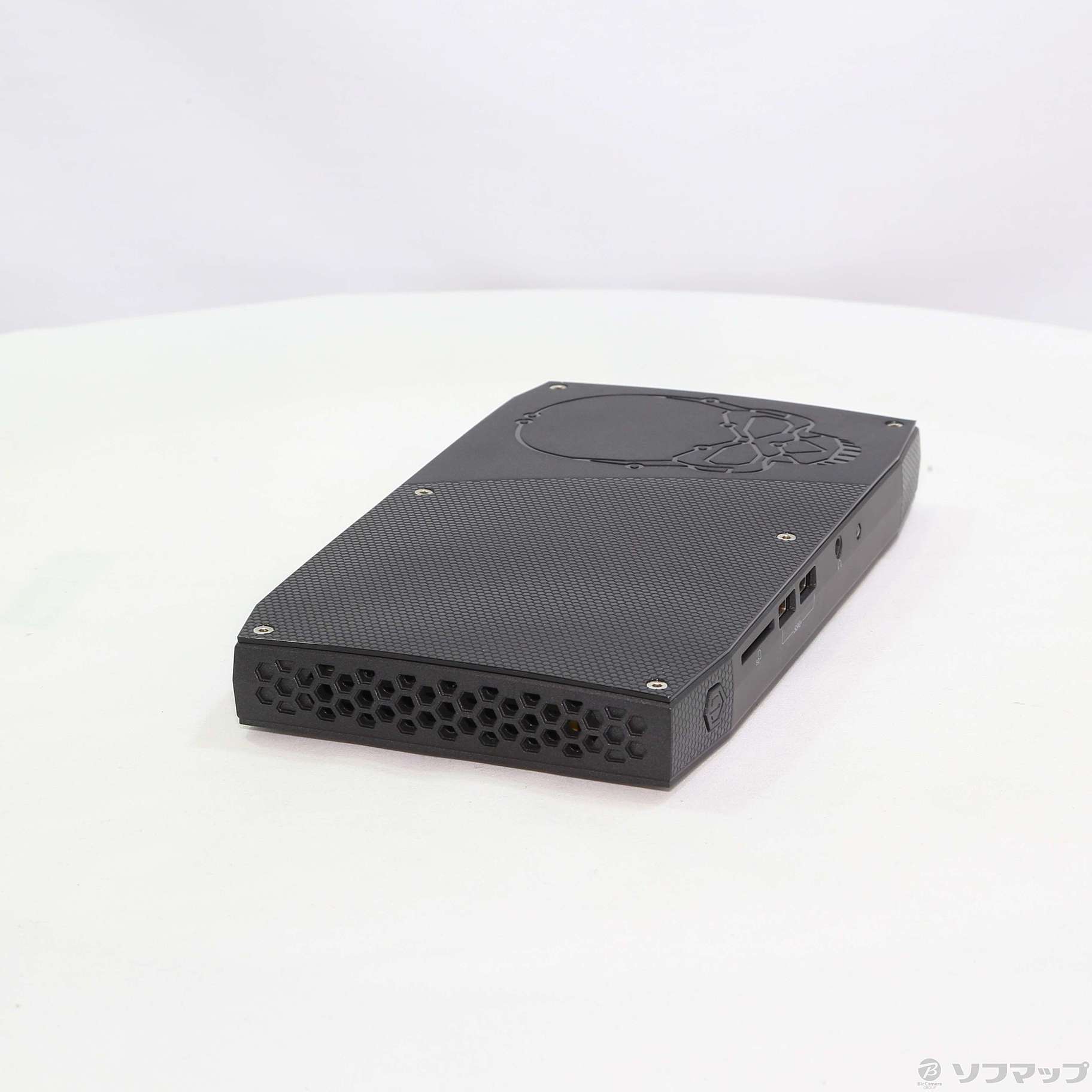 Intel NUC ミニPC 本体とACアダプター nuc6i7kyk