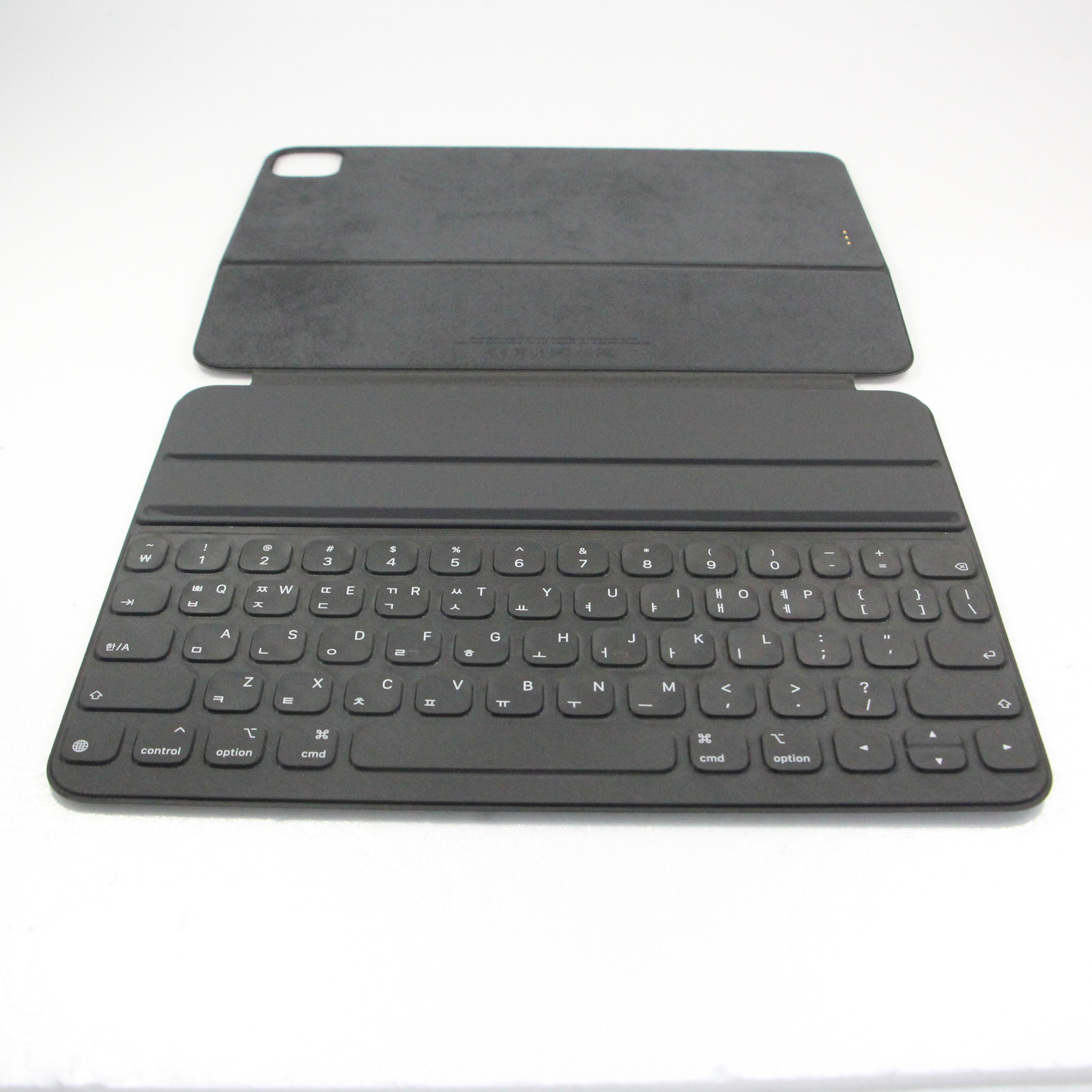 11インチ iPad air 用 Smart Keyboard Folio
