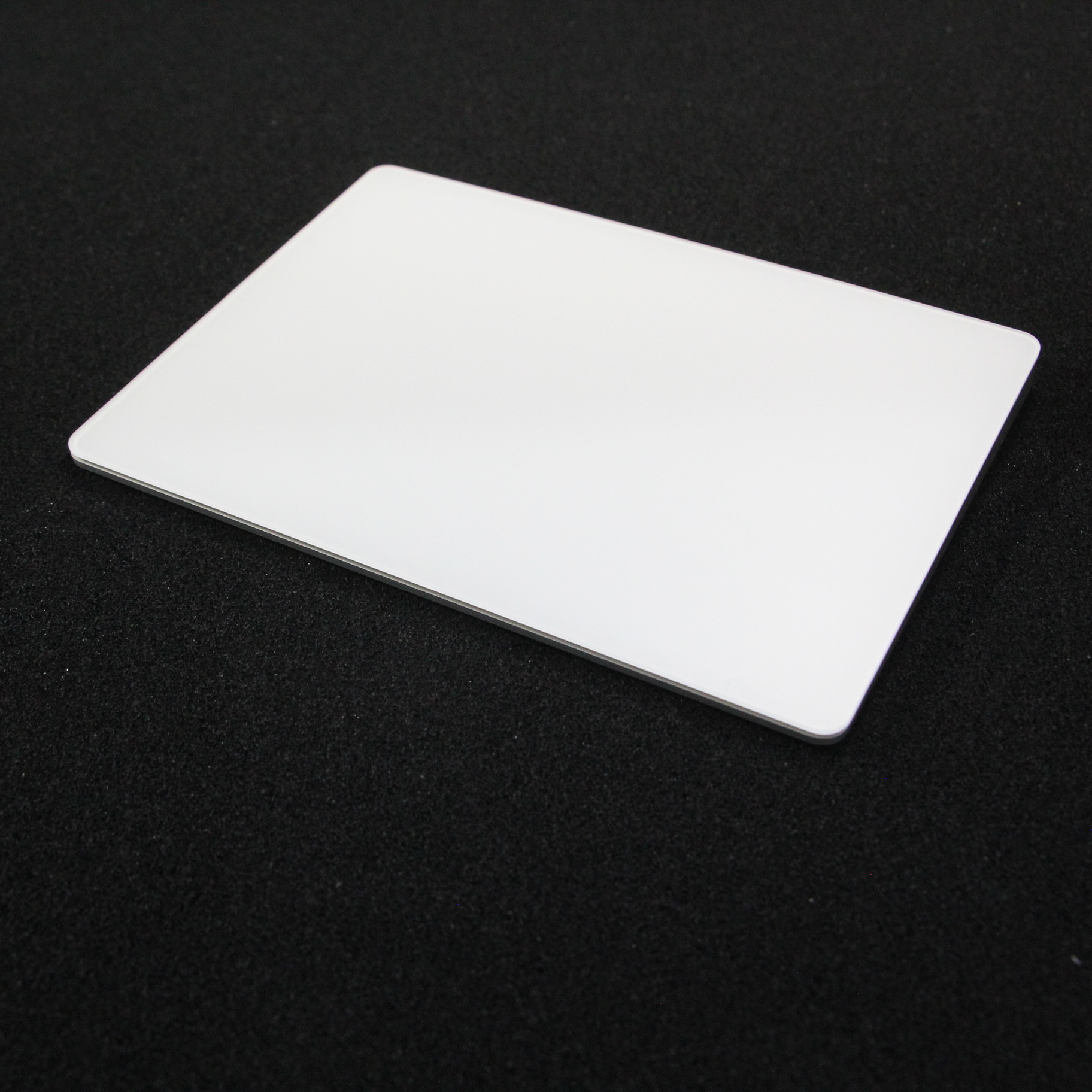 中古】〔展示品〕 Magic Trackpad 2 シルバー MJ2R2J／A [2133036630649] -  法人専用リコレ！|ソフマップの法人専用中古通販サイト