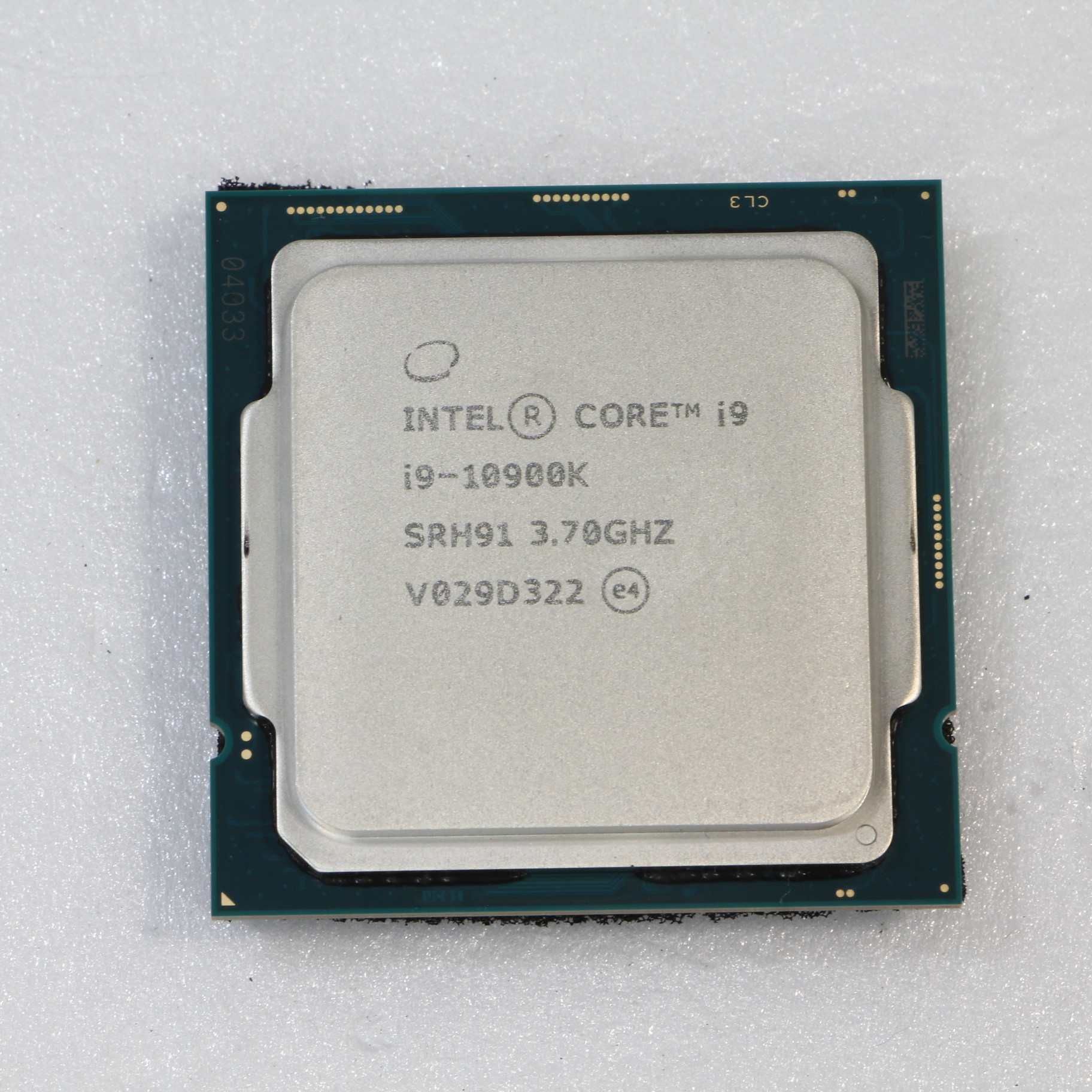 通販半額Core i9-10900K 3.7GHz　Intel CPU