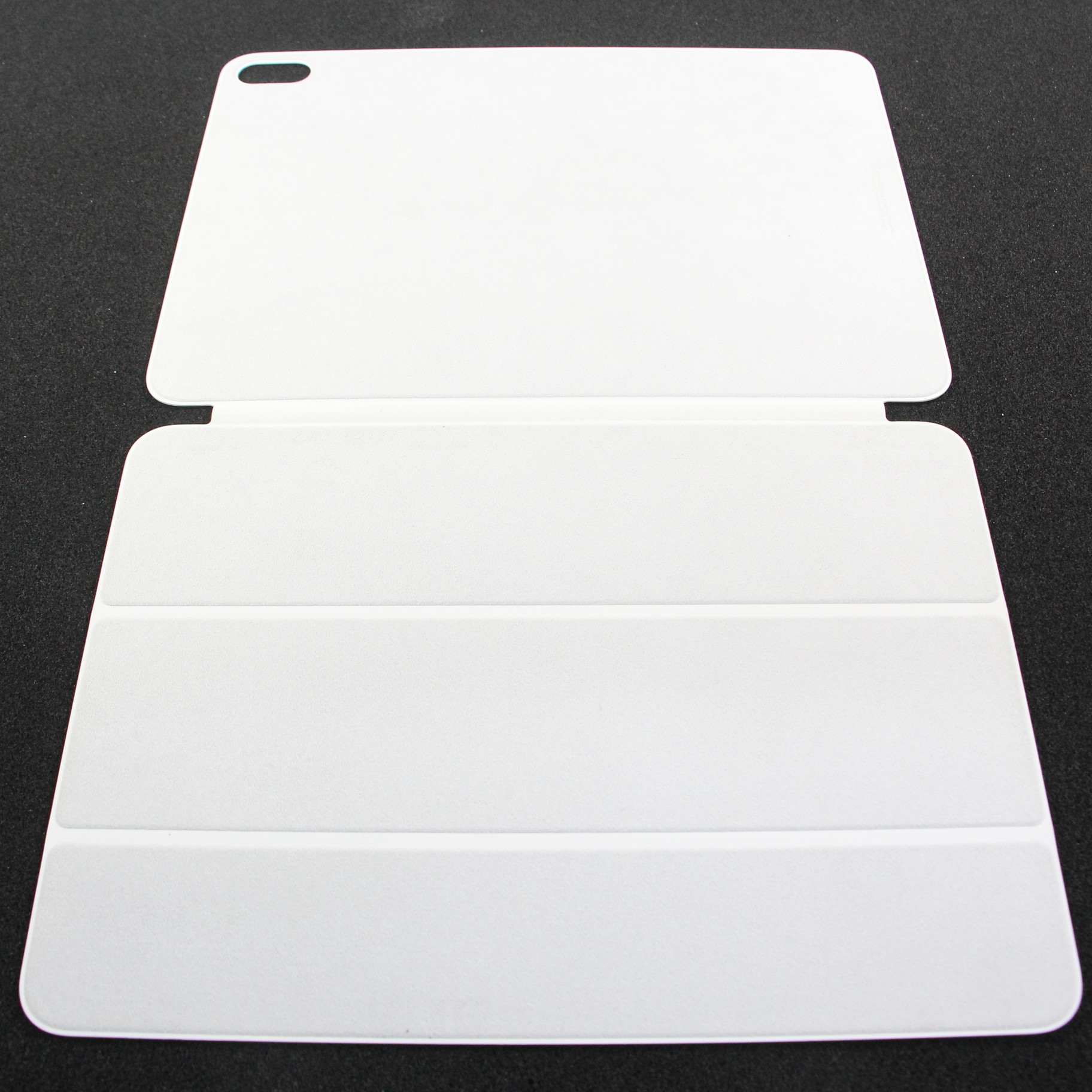 iPad Air (第4世代) 用Smart Folio ホワイト