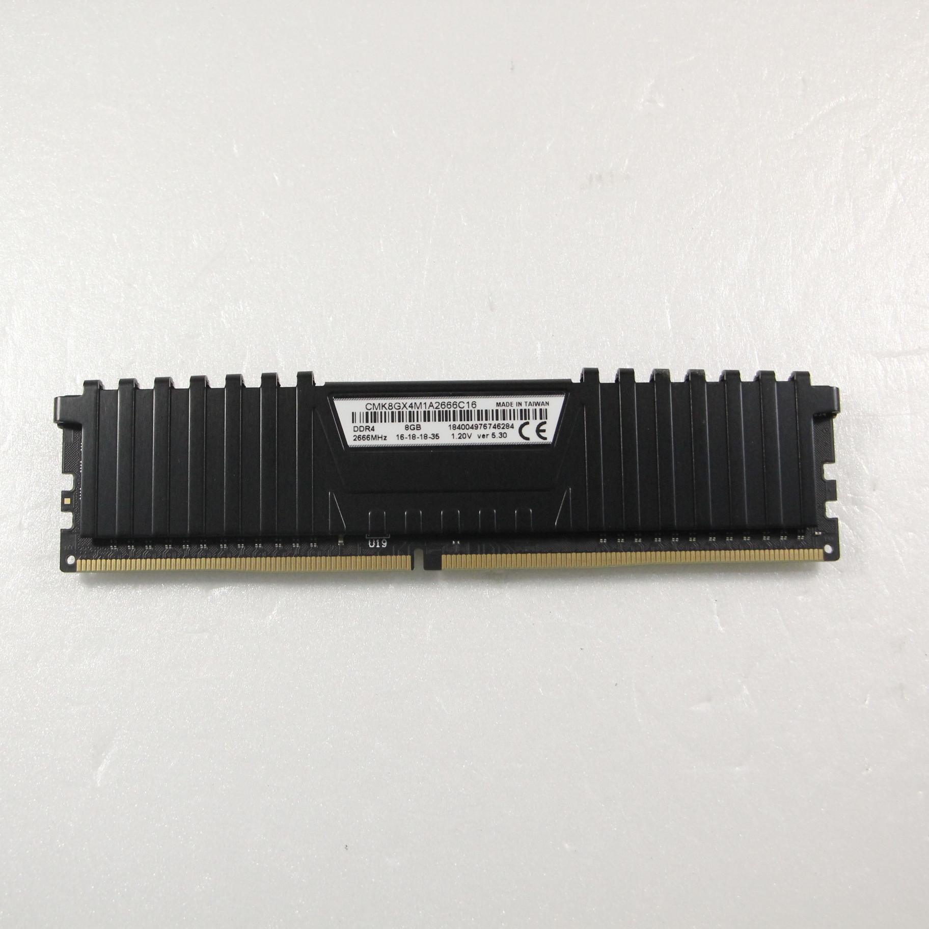 【中古】CMK8GX4M1A2666C16 [2133037469774] - リコレ！|ソフマップの中古通販サイト