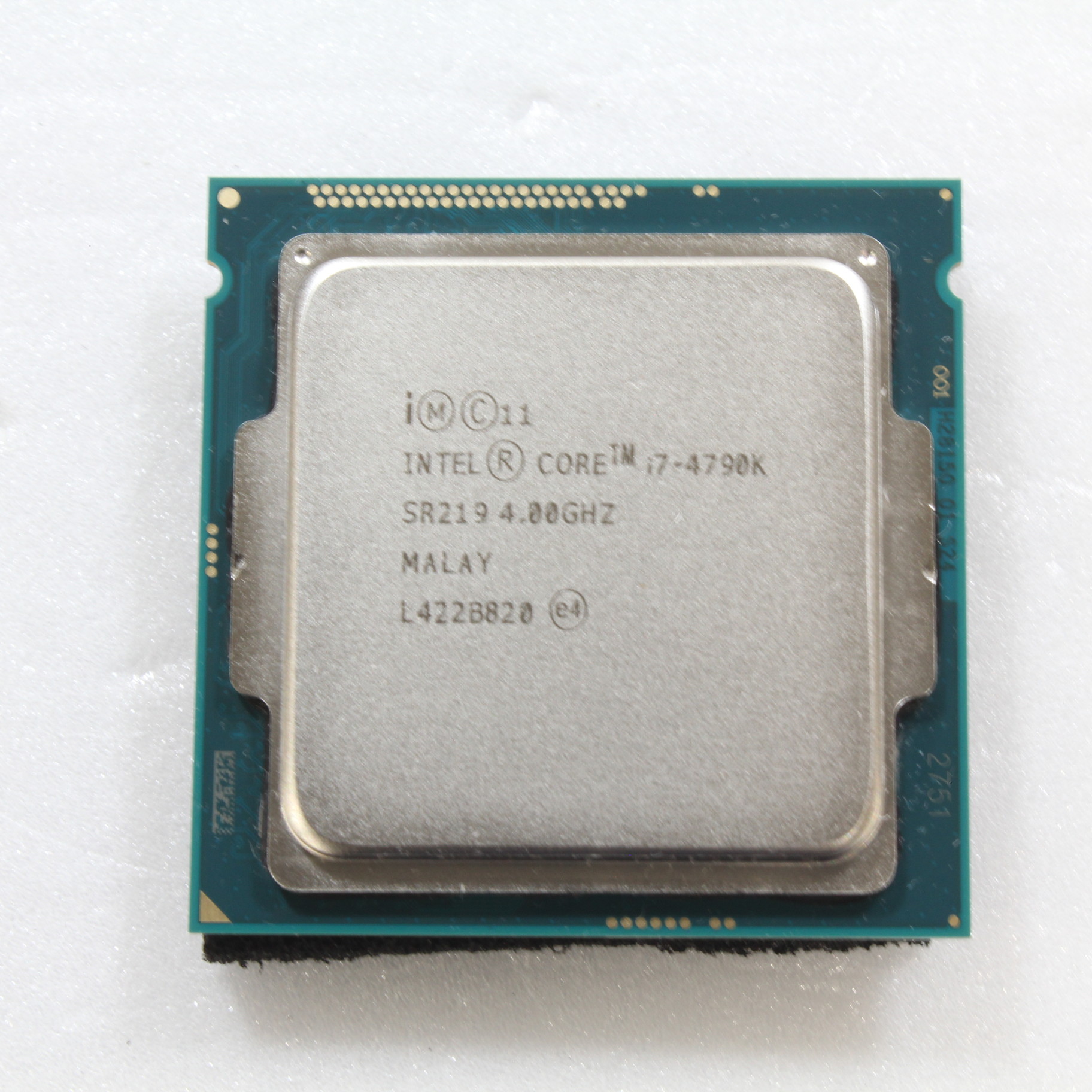 Intel Intel Core i7-9700 動作未確認※動作品から抜き取り 45100101104