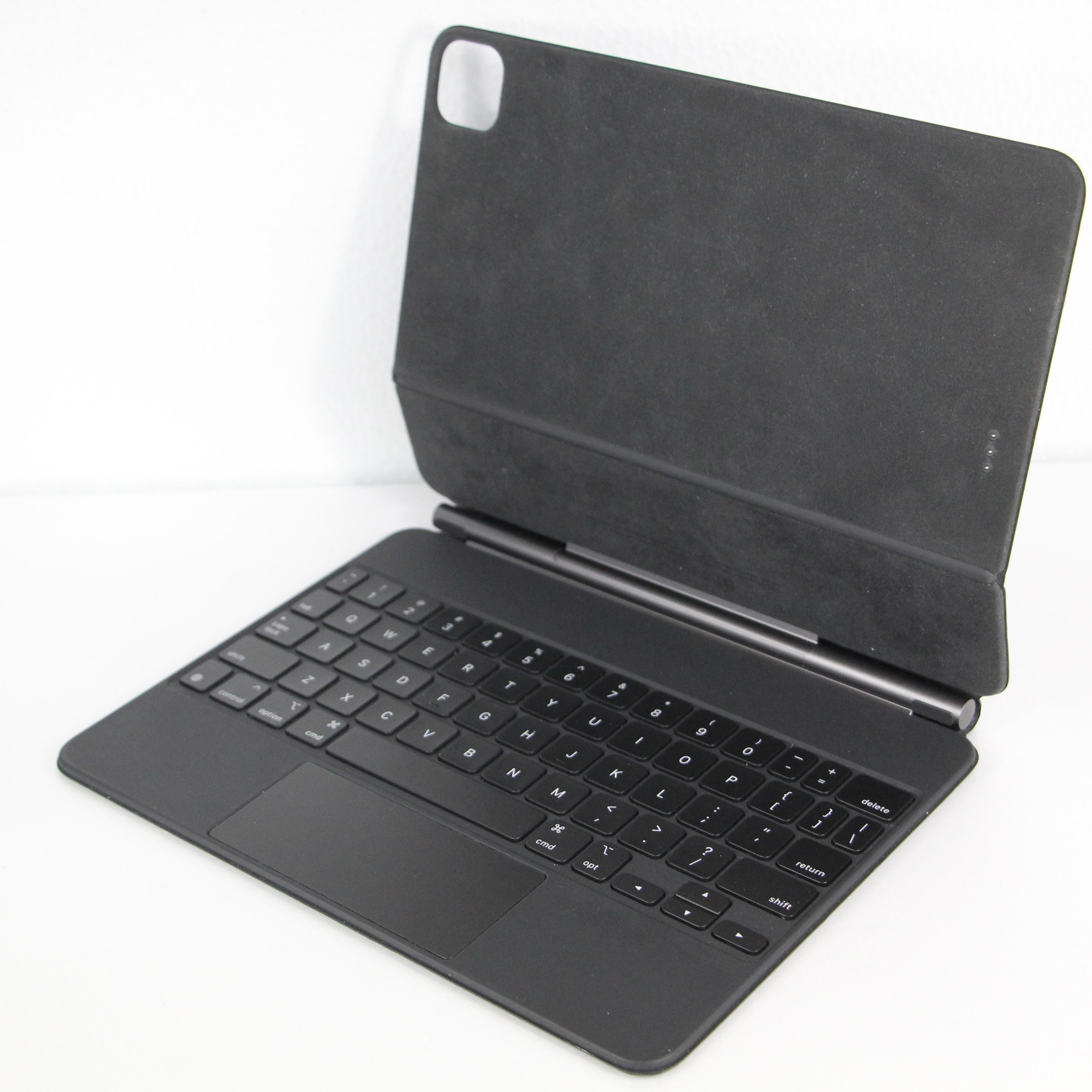 中古】11インチ iPad Pro 第2世代 用 Magic Keyboard 英語 US MXQT2LL